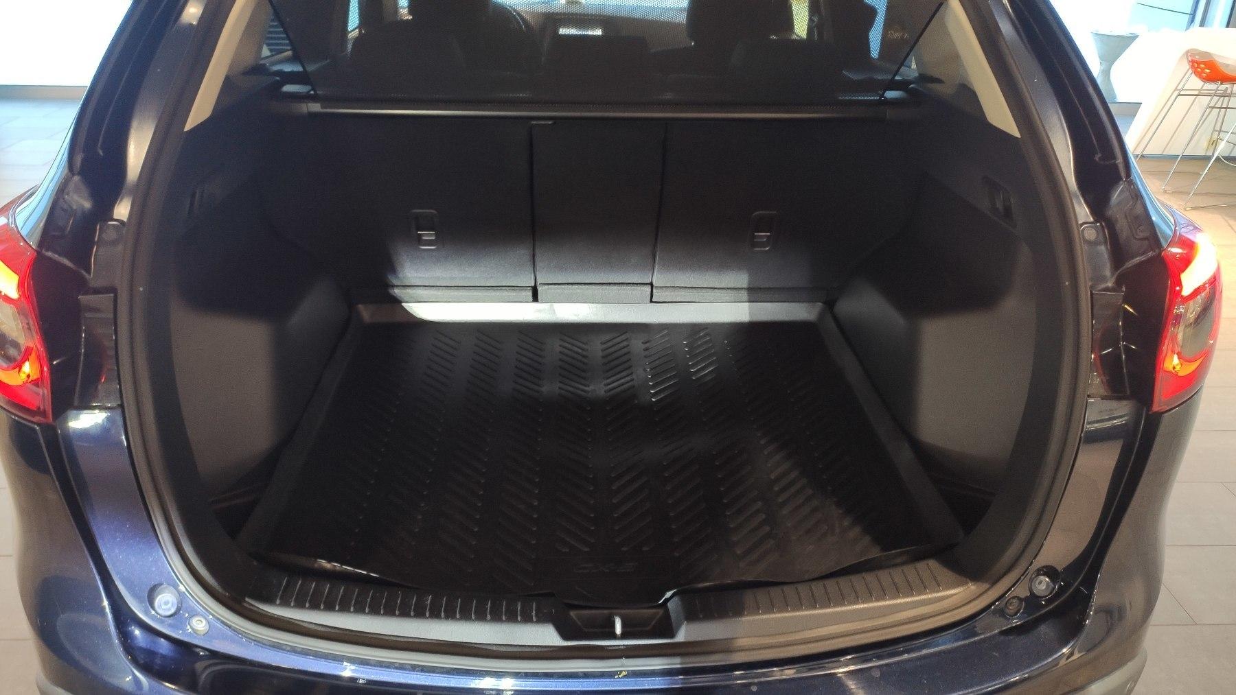 MAZDA Nakama 2.0 Skyactiv-G MAZDA Nakama 2.0 Skyactiv-G