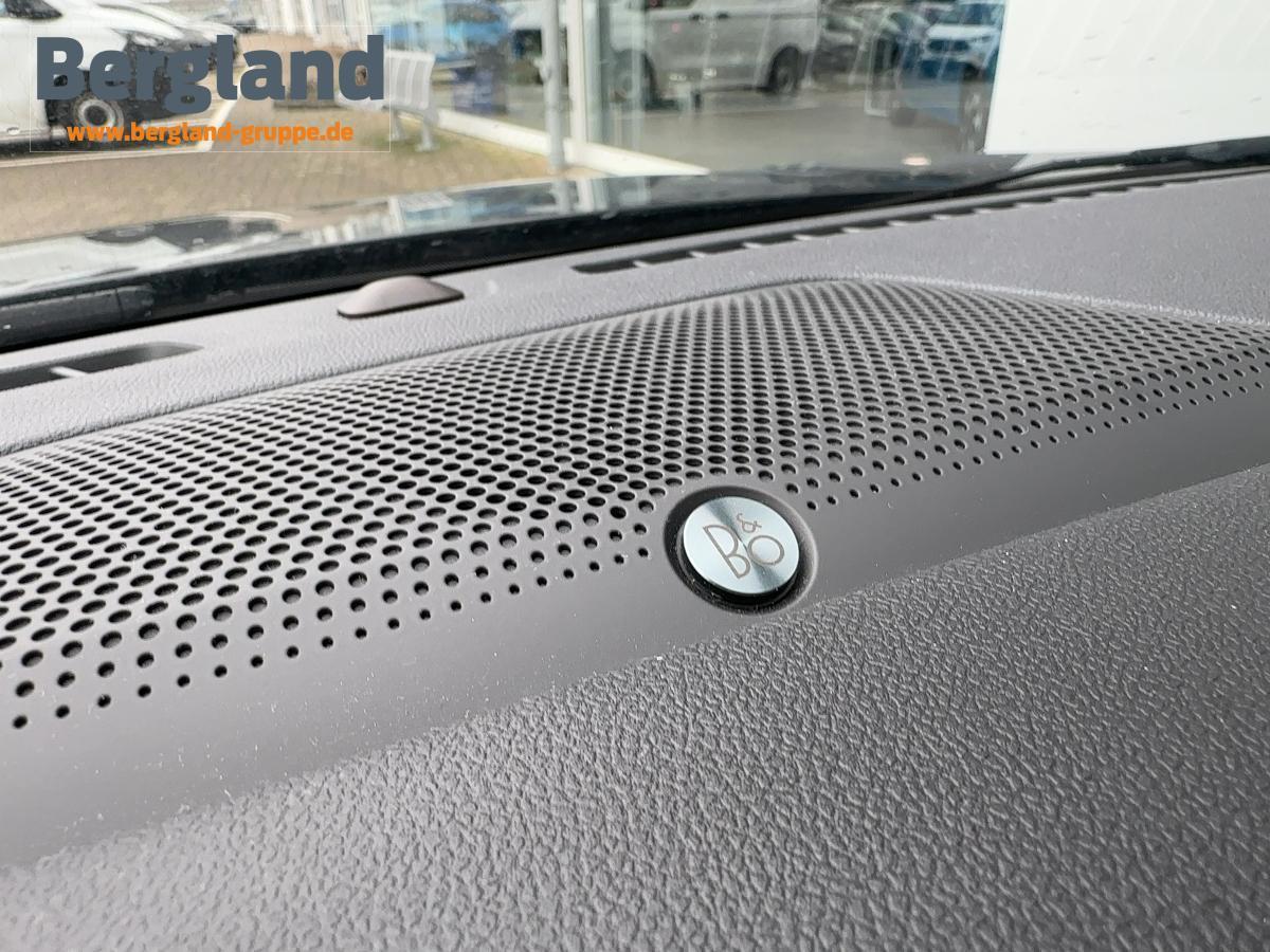 FORD TITANIUM X 2.5 PHEV 225PS FORD TITANIUM X 2.5 PHEV 225PS