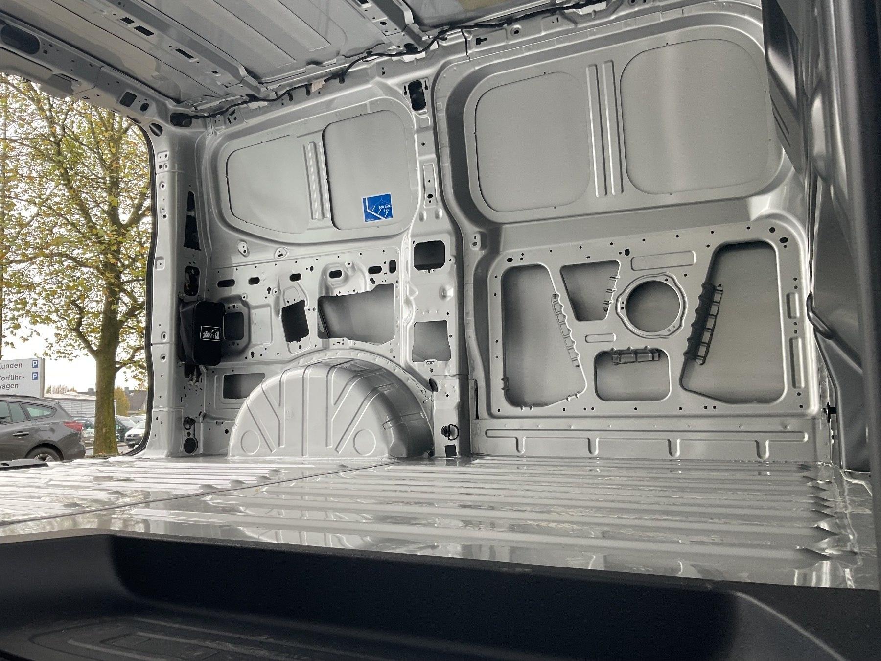 FORD 280L1 Kasten Basis *LED*PDC*GJR* FORD 280L1 Kasten Basis *LED*PDC*GJR*