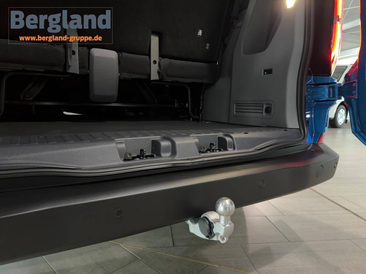 FORD KOMBI 340L1 218PS RWD FORD KOMBI 340L1 218PS RWD