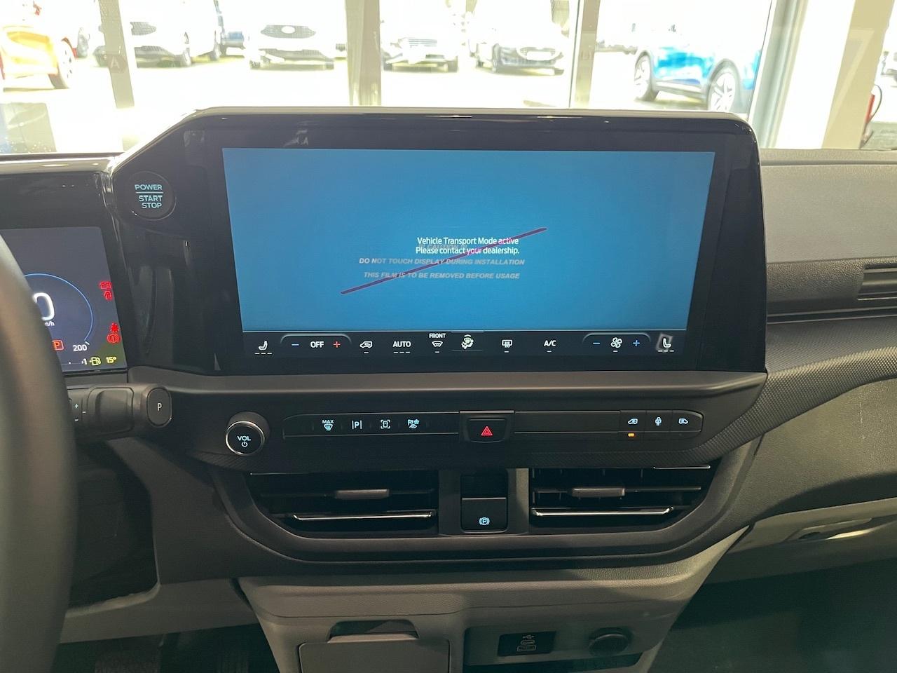 FORD KOMBI 320L2 Limited 2.0l 170PS Automatik FORD KOMBI 320L2 Limited 2.0l 170PS Automatik