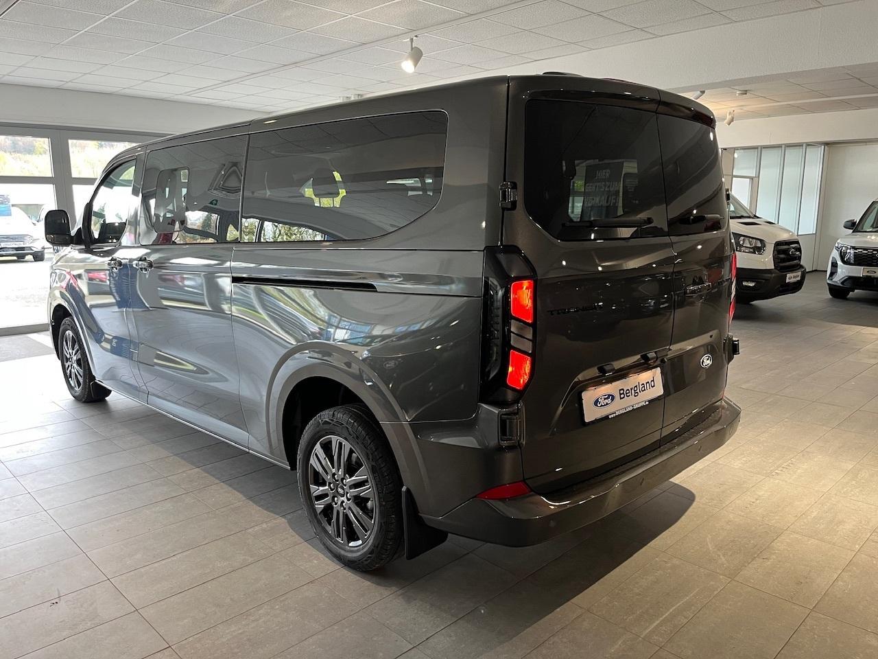 FORD KOMBI 320L2 Limited 2.0l 170PS Automatik FORD KOMBI 320L2 Limited 2.0l 170PS Automatik