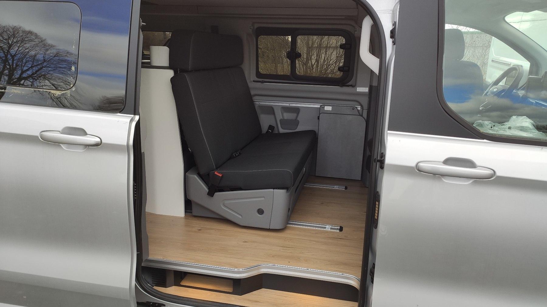 FORD 320L1 170PS A8 FWD FORD 320L1 170PS A8 FWD