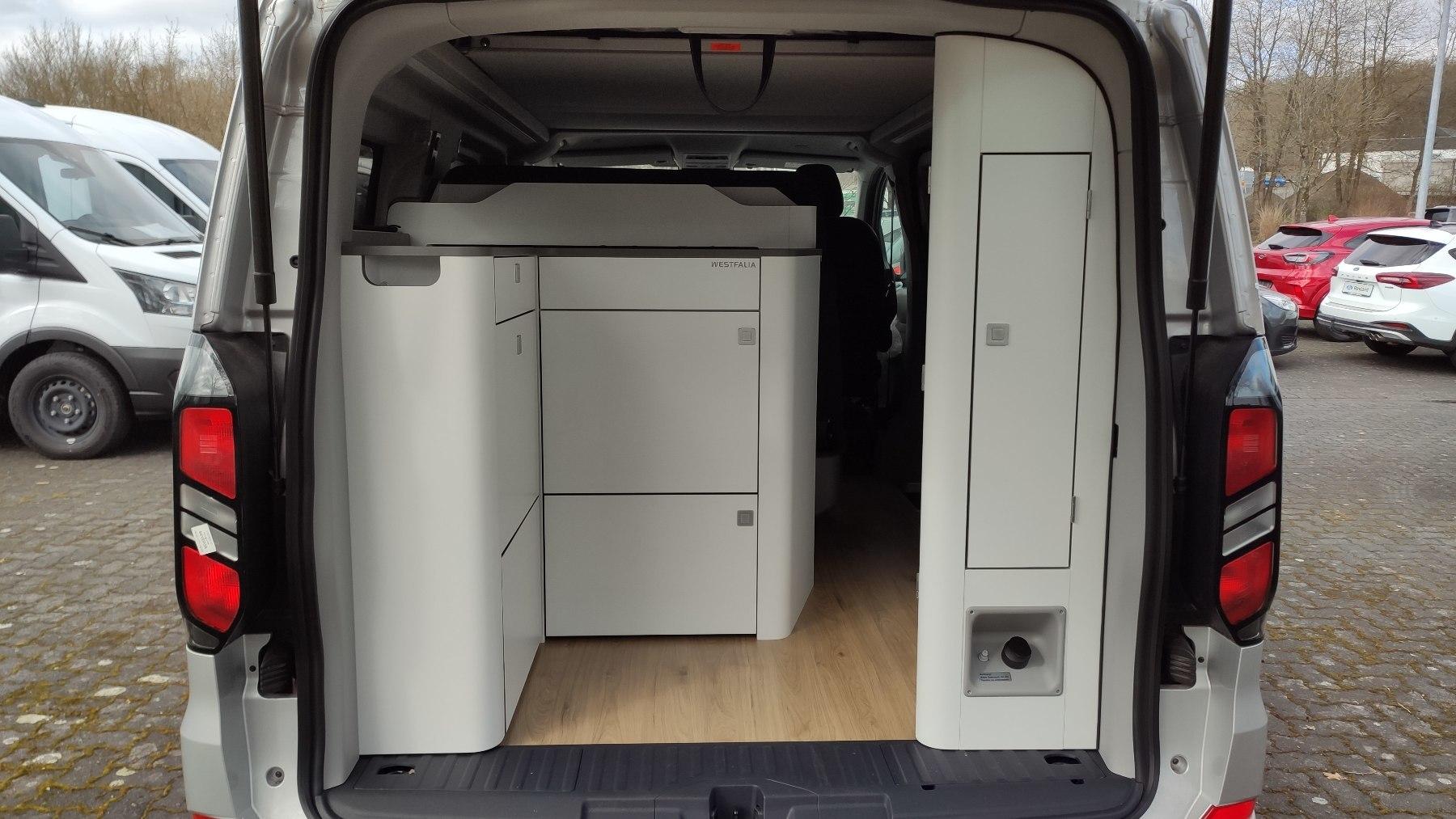 FORD 320L1 170PS A8 FWD FORD 320L1 170PS A8 FWD