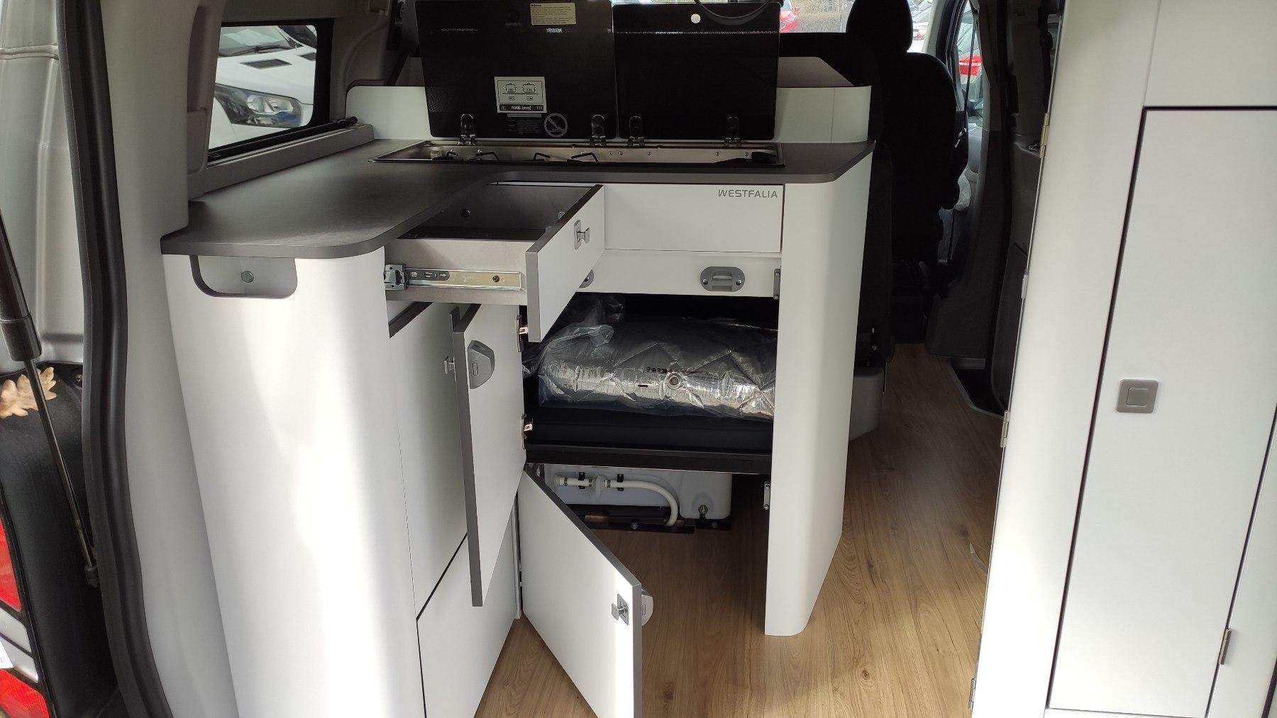 FORD 320L1 170PS A8 FWD FORD 320L1 170PS A8 FWD