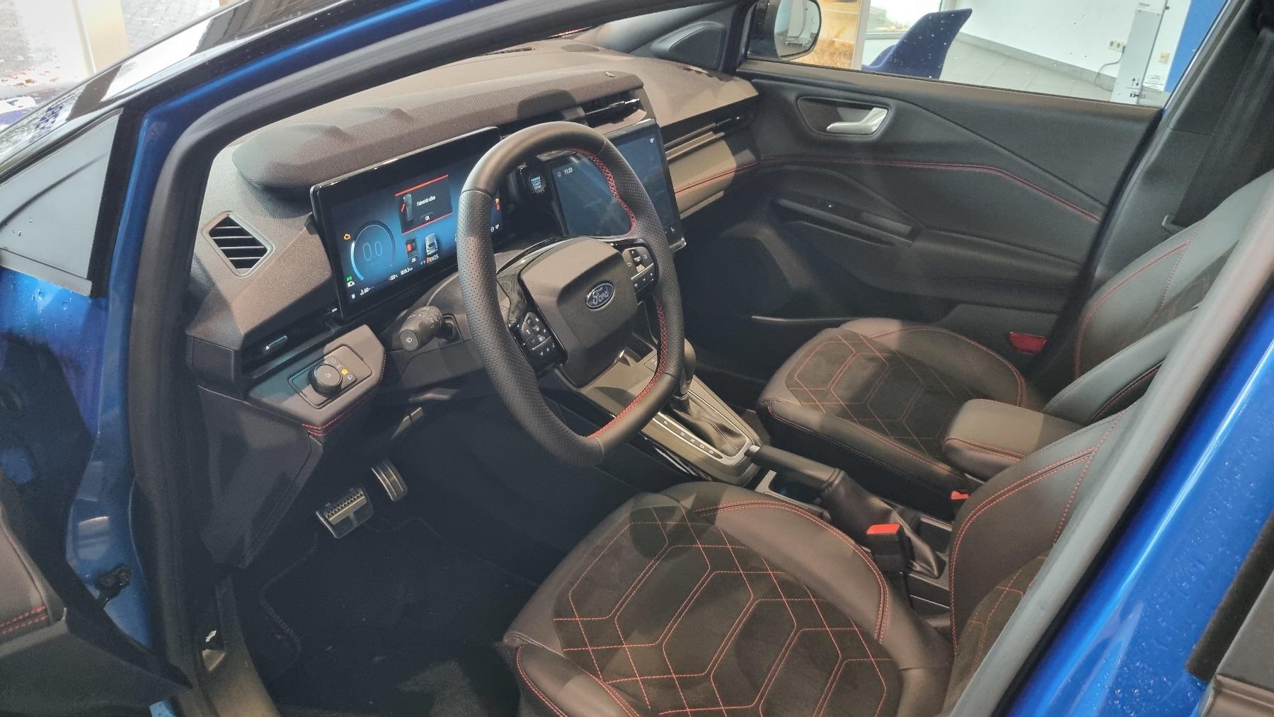 FORD ST-LINE X 5D 1.0T 125 MHEV DC7 FWD FORD ST-LINE X 5D 1.0T 125 MHEV DC7 FWD