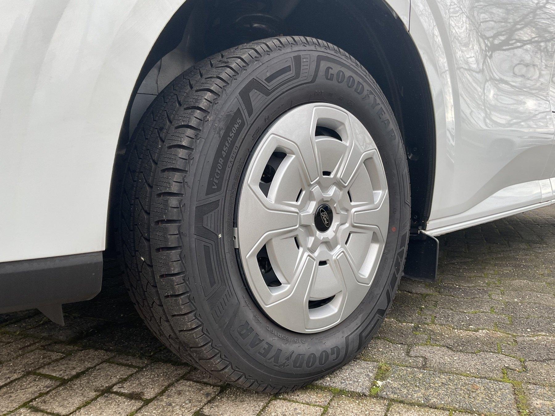 FORD 280 L1 Kastenwagen Trend *RFK*PDC FORD 280 L1 Kastenwagen Trend *RFK*PDC