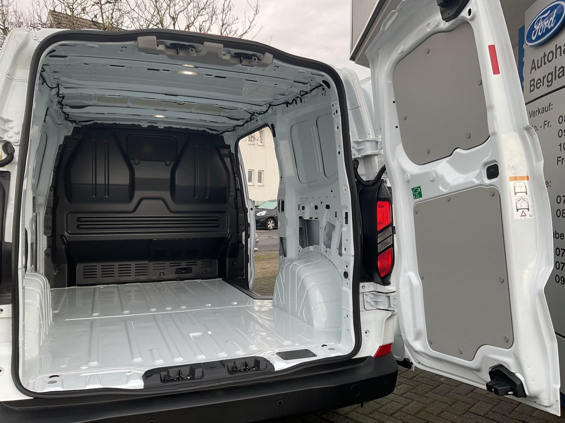 FORD 280 L1 Kastenwagen Trend *RFK*PDC FORD 280 L1 Kastenwagen Trend *RFK*PDC