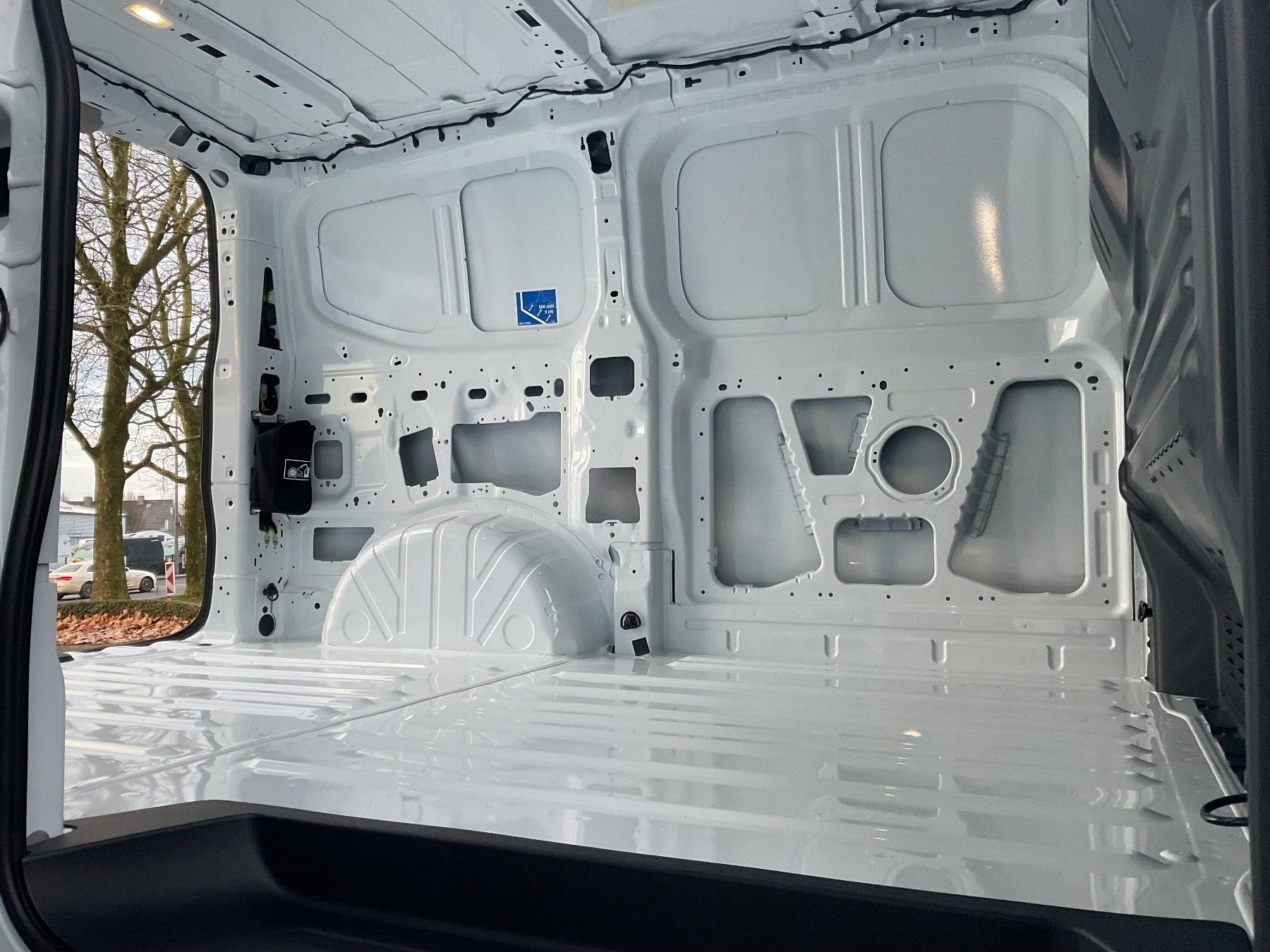 FORD 280 L1 Kastenwagen Trend *RFK*PDC FORD 280 L1 Kastenwagen Trend *RFK*PDC