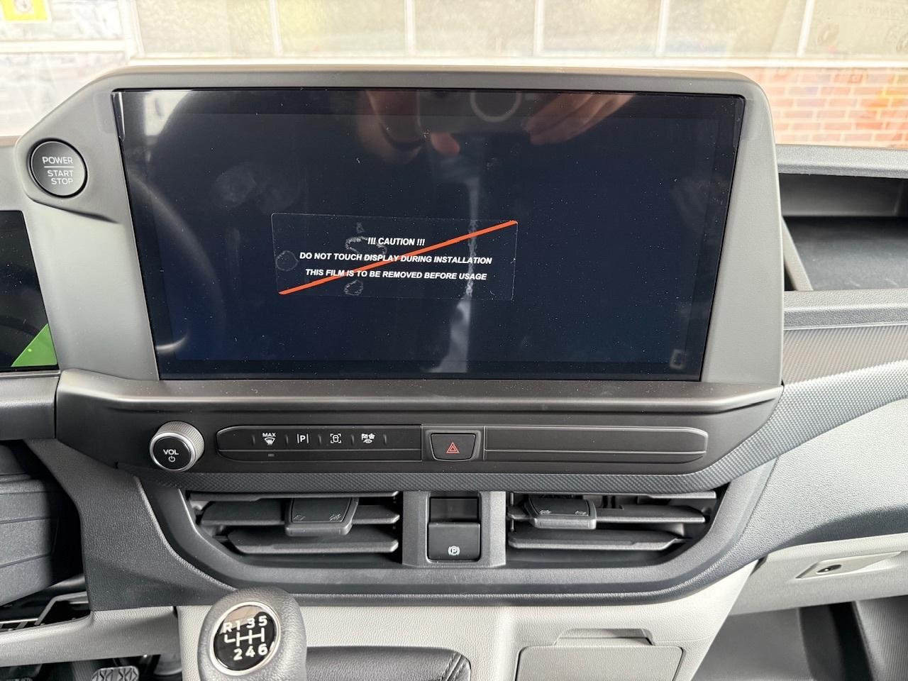 FORD KOMBI 320L2 TREND 2.0l 136 PS FORD KOMBI 320L2 TREND 2.0l 136 PS