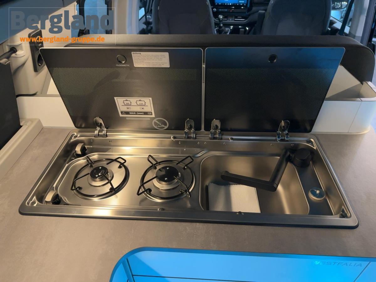 FORD NUGGET TITANIUM 320L2 150PS M6 FWD FORD NUGGET TITANIUM 320L2 150PS M6 FWD