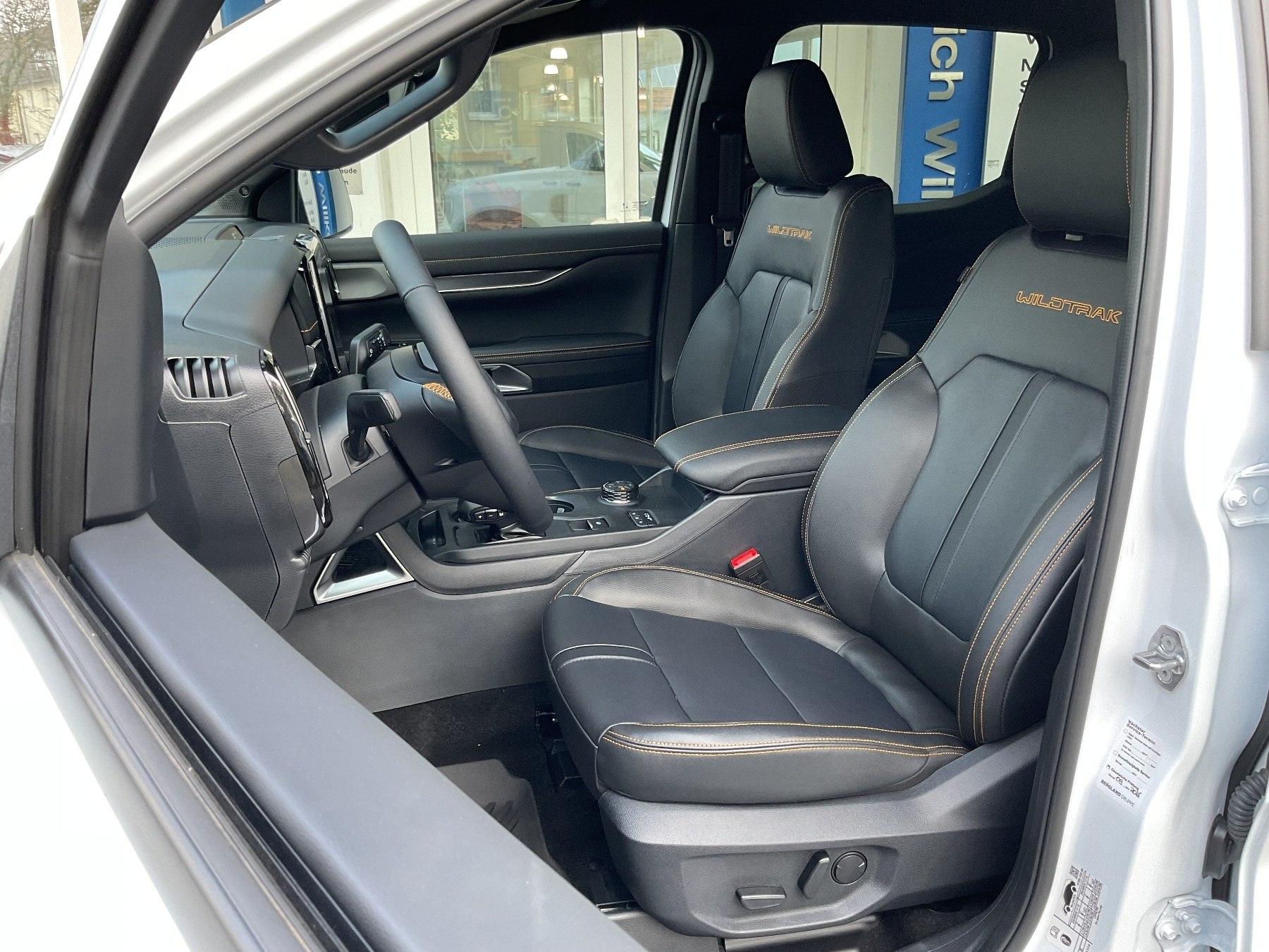 FORD Doppelkabine LKW Wildtrak 3.0l V6 FORD Doppelkabine LKW Wildtrak 3.0l V6