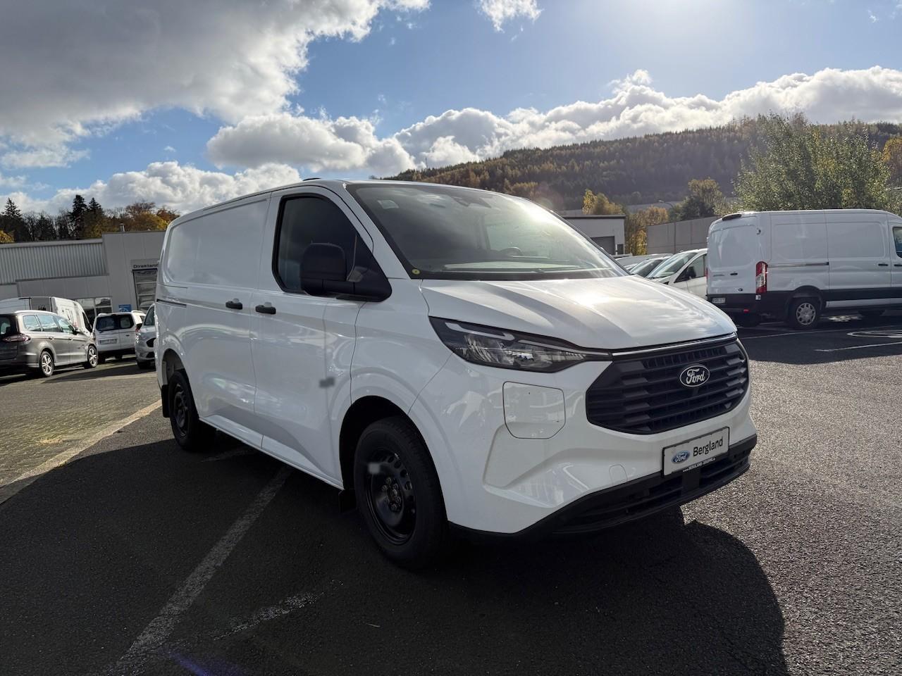 FORD Kastenwagen TREND PHEV 320L1 233PS Automatik FORD Kastenwagen TREND PHEV 320L1 233PS Automatik