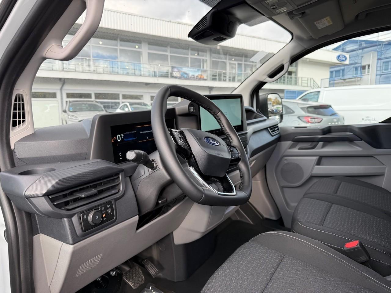 FORD Kastenwagen TREND PHEV 320L1 233PS Automatik FORD Kastenwagen TREND PHEV 320L1 233PS Automatik