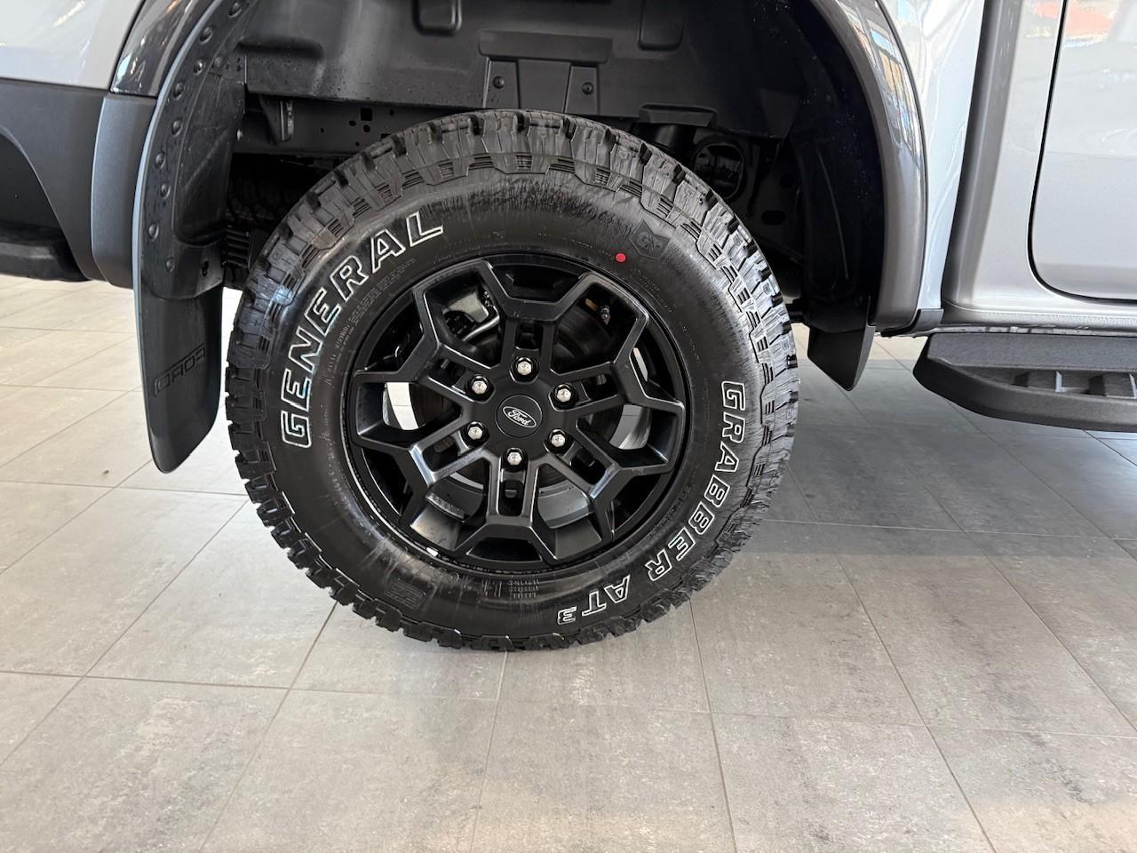 FORD Doppelkabine TREMOR 2,0l 205PS Automatik FORD Doppelkabine TREMOR 2,0l 205PS Automatik