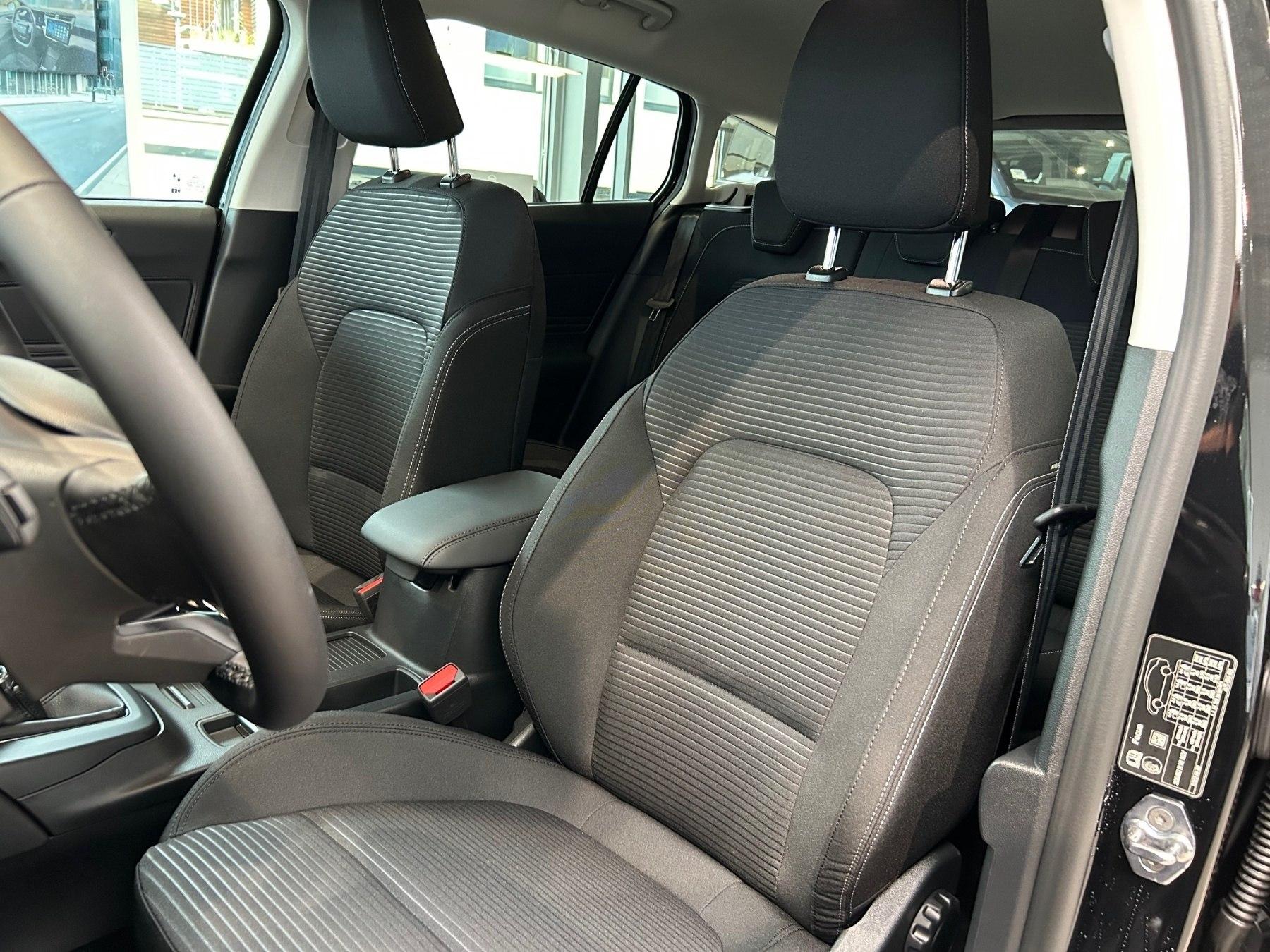 FORD TITANIUM Edition *GJR FORD TITANIUM Edition *GJR