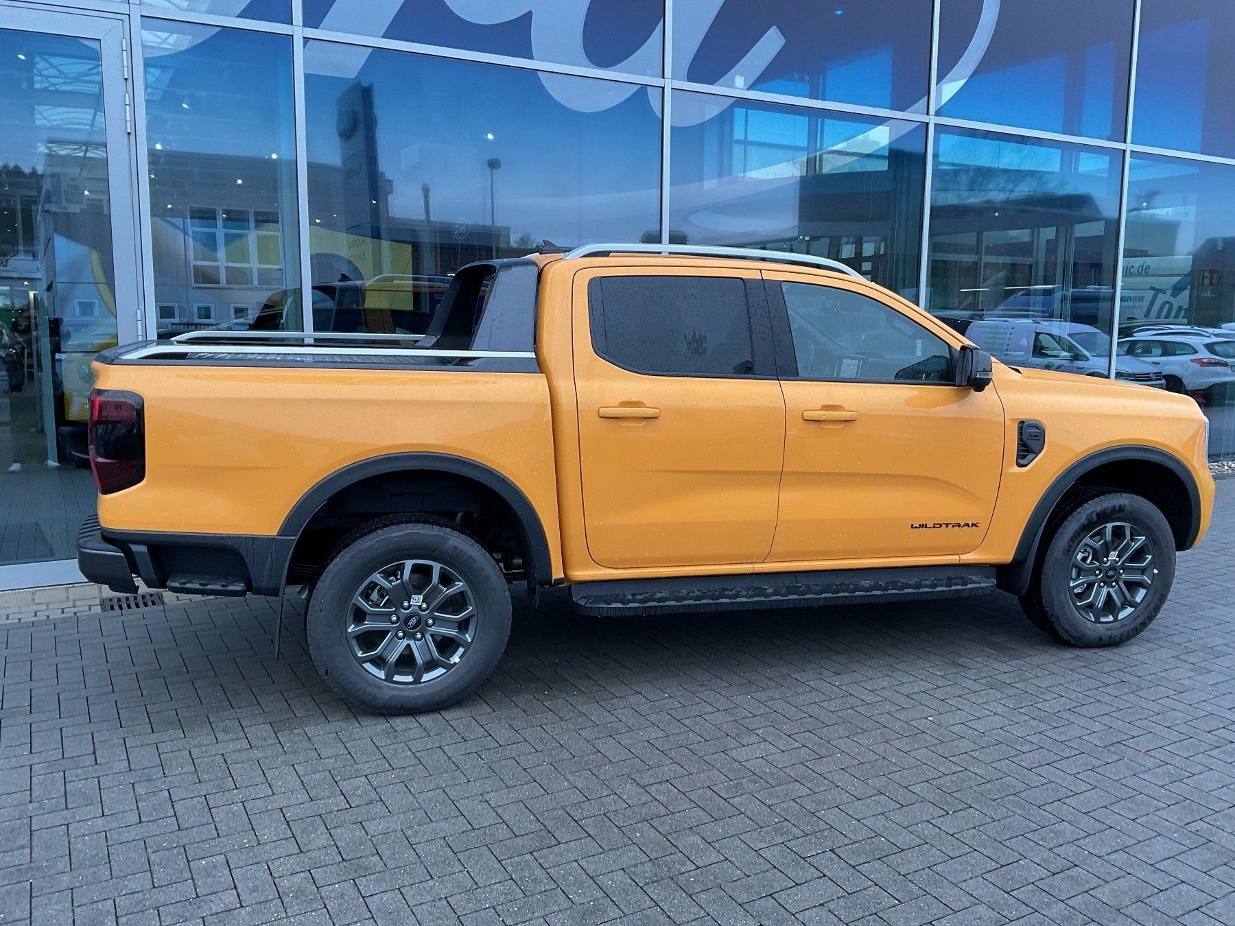 FORD 3.0 V6 WILDTRAK el. Rollo FORD 3.0 V6 WILDTRAK el. Rollo