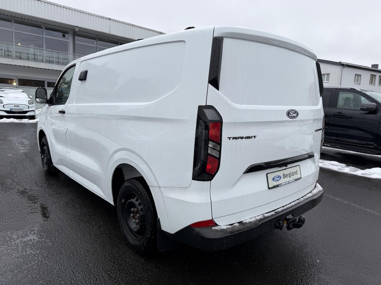 FORD 320L1 TREND Service Line 136PS FORD 320L1 TREND Service Line 136PS