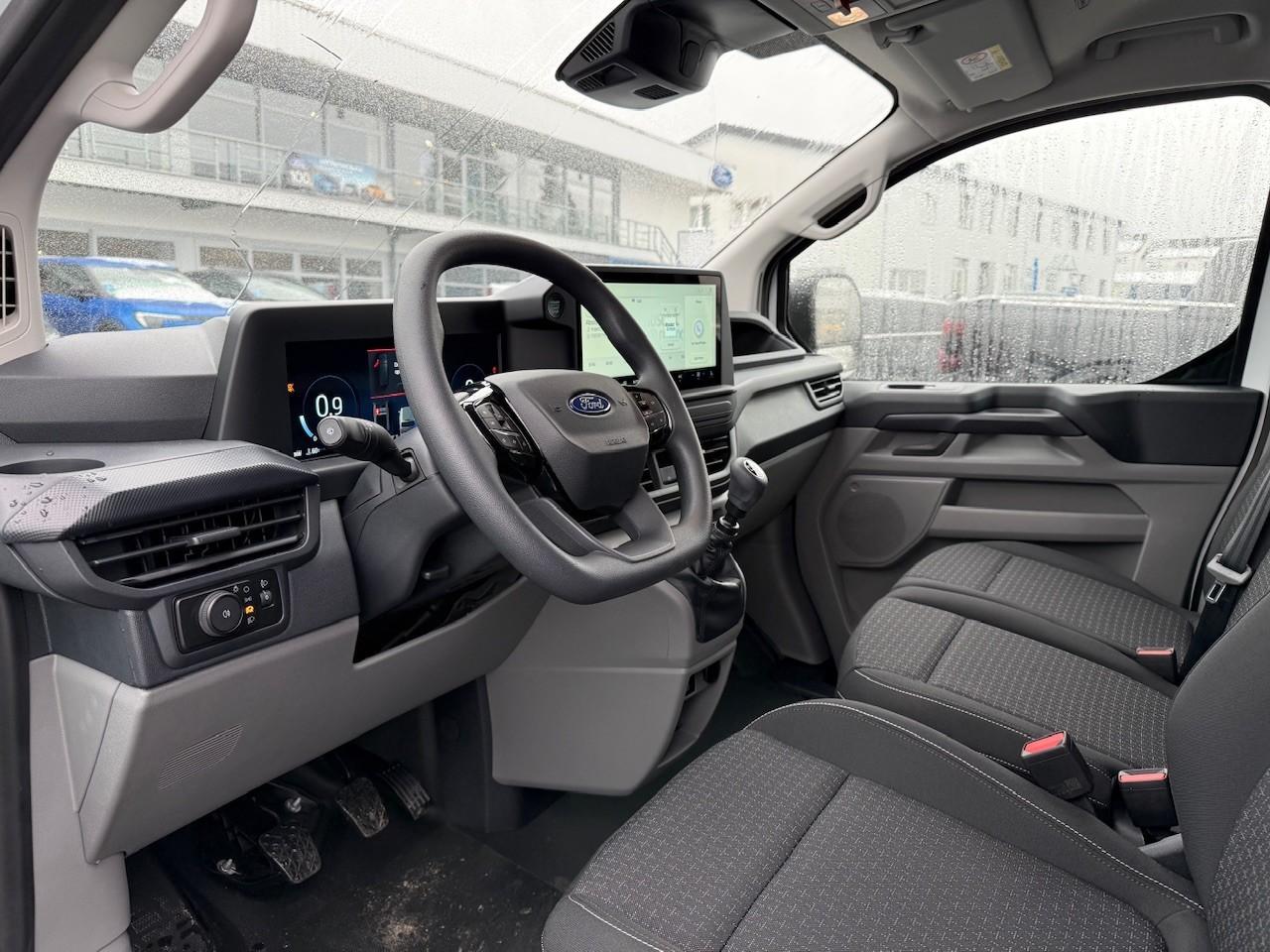 FORD 320L1 TREND Service Line 136PS FORD 320L1 TREND Service Line 136PS