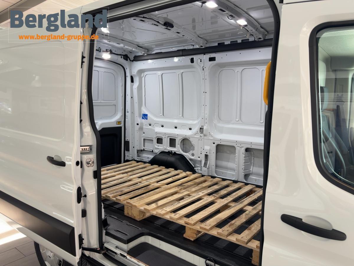 FORD 350L2 TREND 183PS RWD FORD 350L2 TREND 183PS RWD