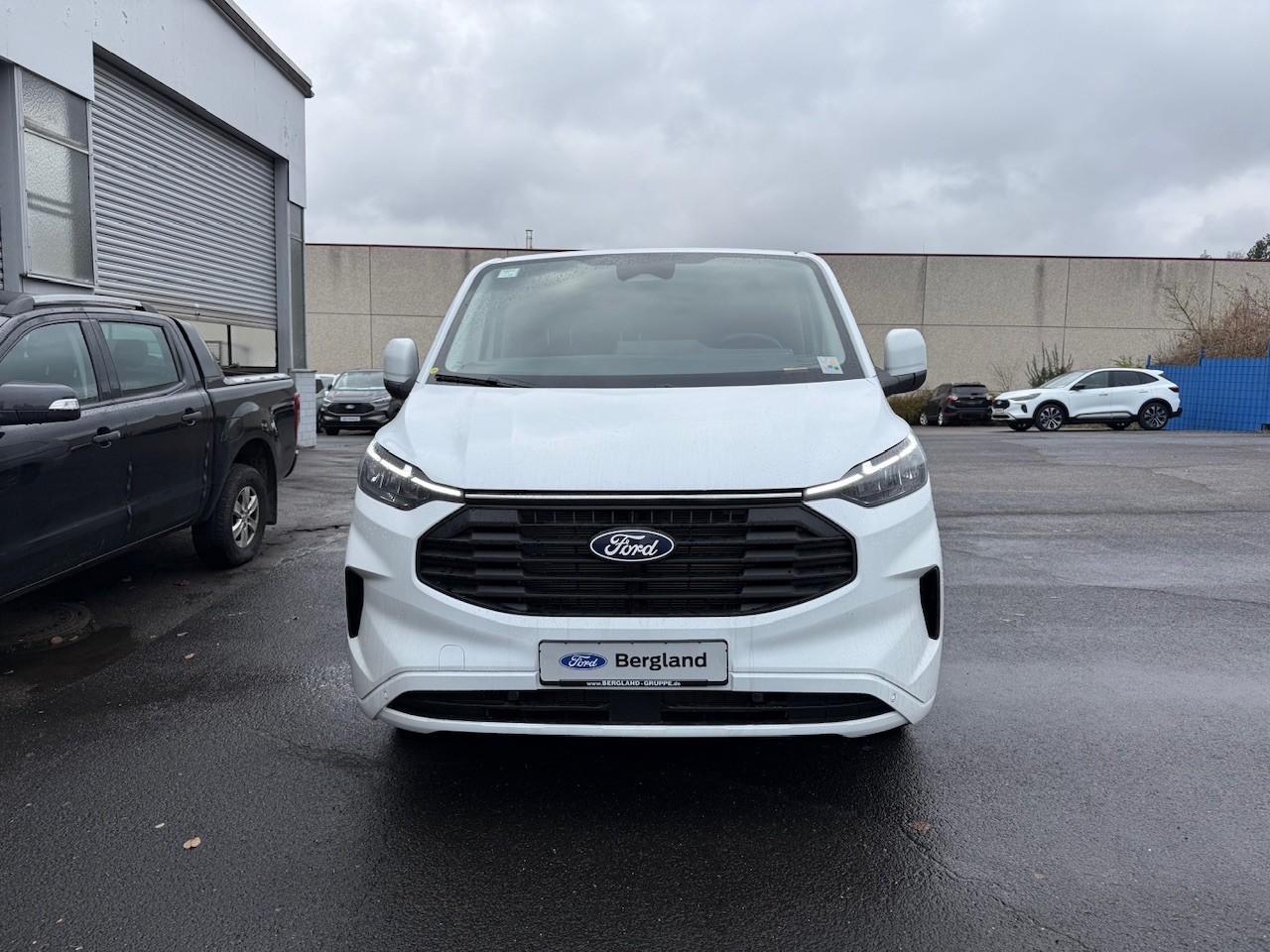 FORD Kasten Multicab 320 L1 136PS Automatik FORD Kasten Multicab 320 L1 136PS Automatik