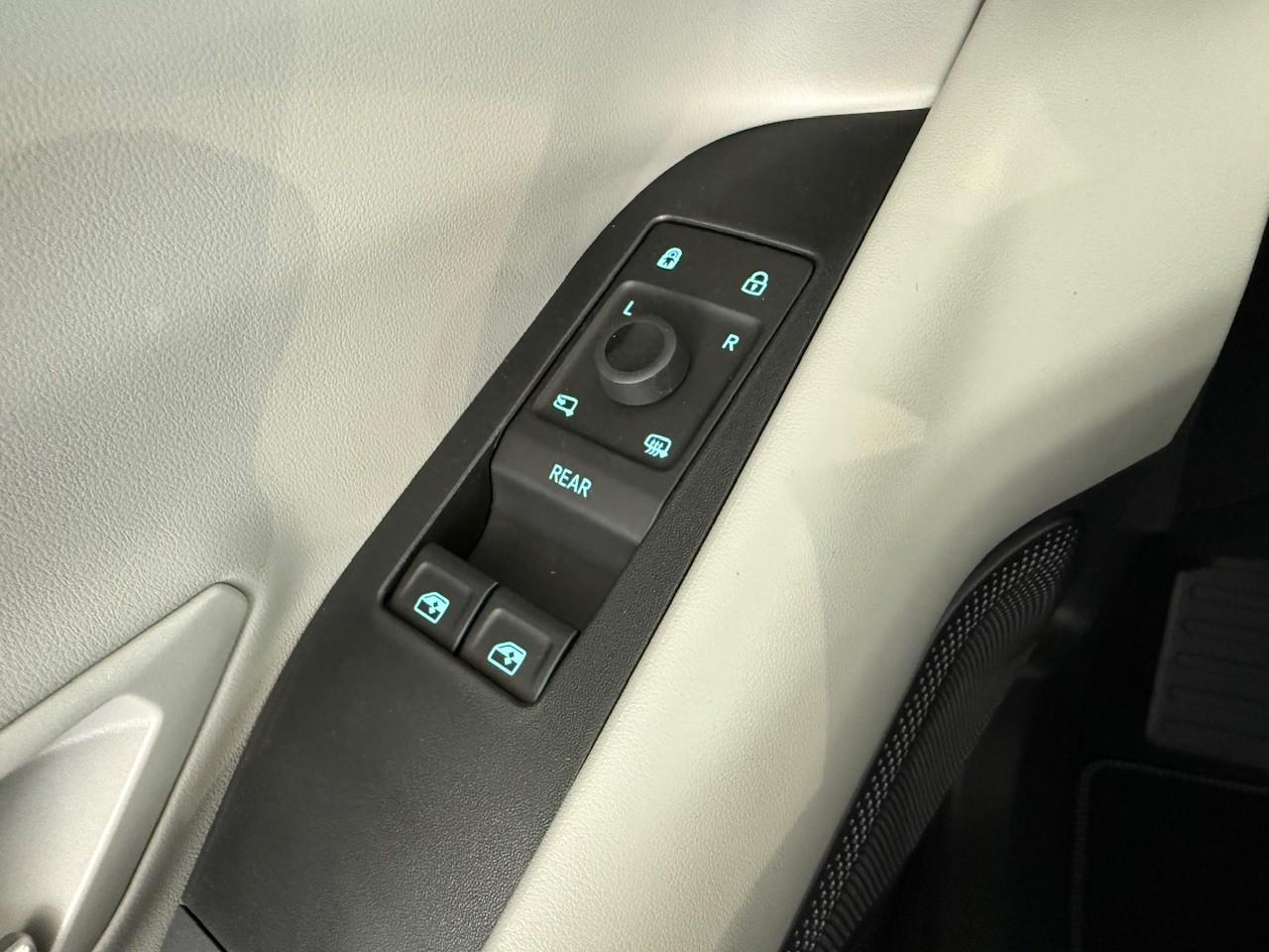 FORD RWD Extended Range *Wärmepumpe* FORD RWD Extended Range *Wärmepumpe*