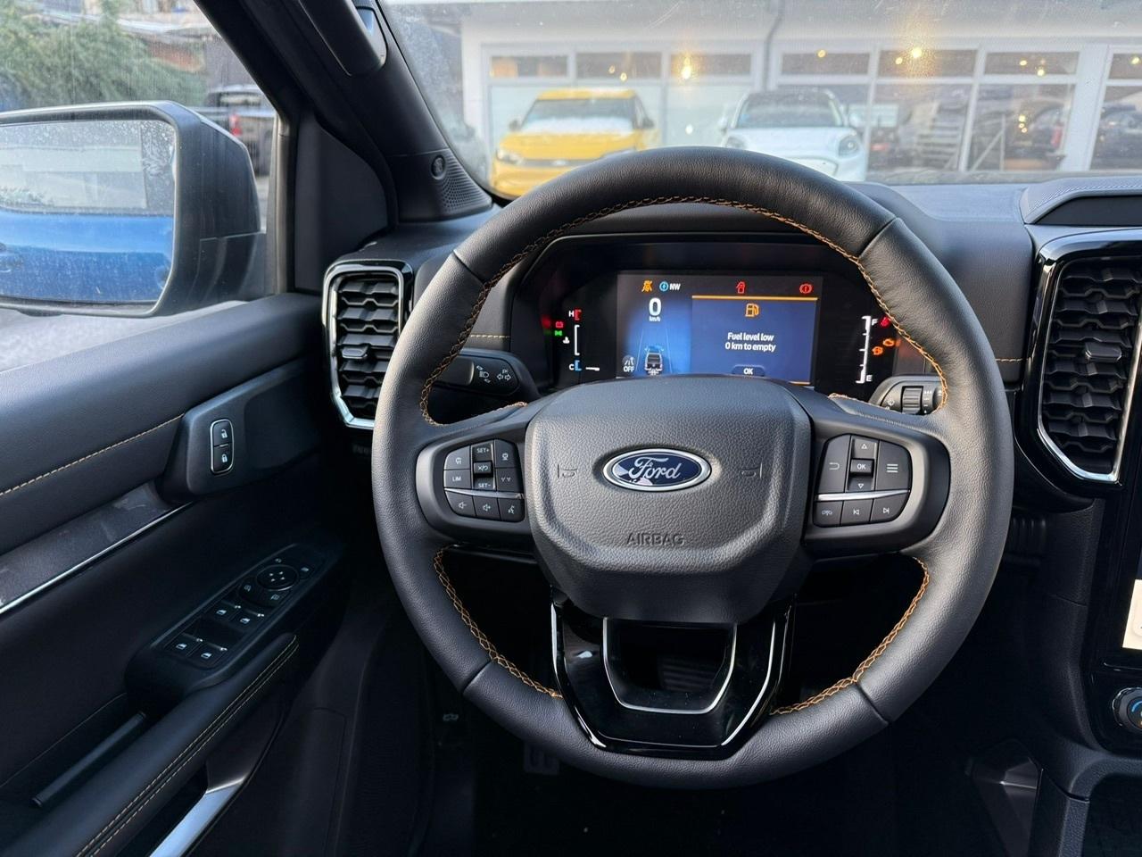 FORD WILDTRAK 281PS PHEV Automatik FORD WILDTRAK 281PS PHEV Automatik