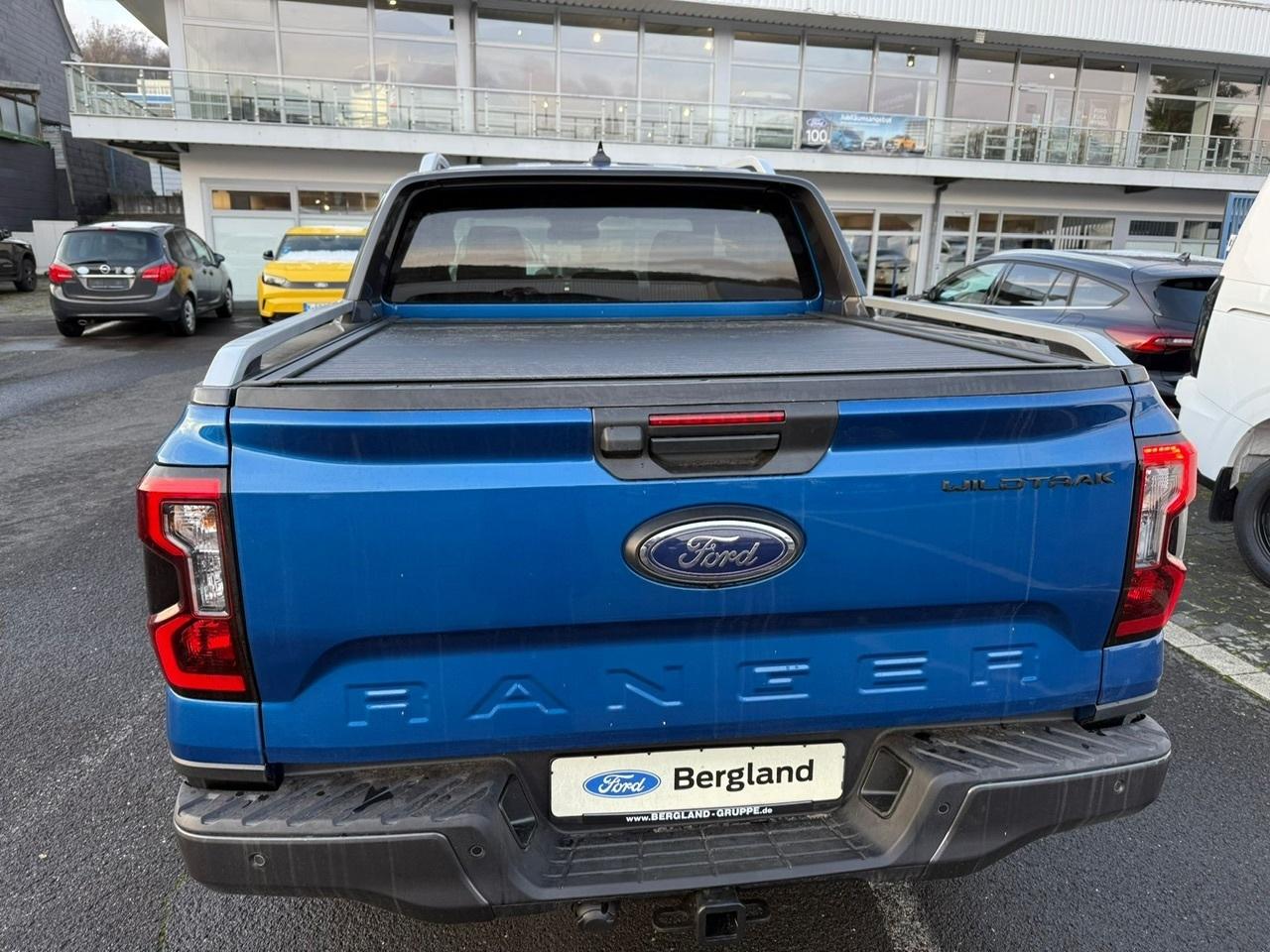 FORD WILDTRAK 281PS PHEV Automatik FORD WILDTRAK 281PS PHEV Automatik