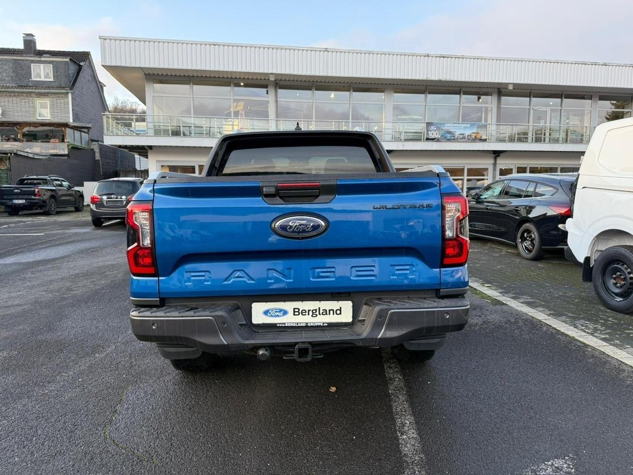 FORD WILDTRAK 281PS PHEV Automatik FORD WILDTRAK 281PS PHEV Automatik