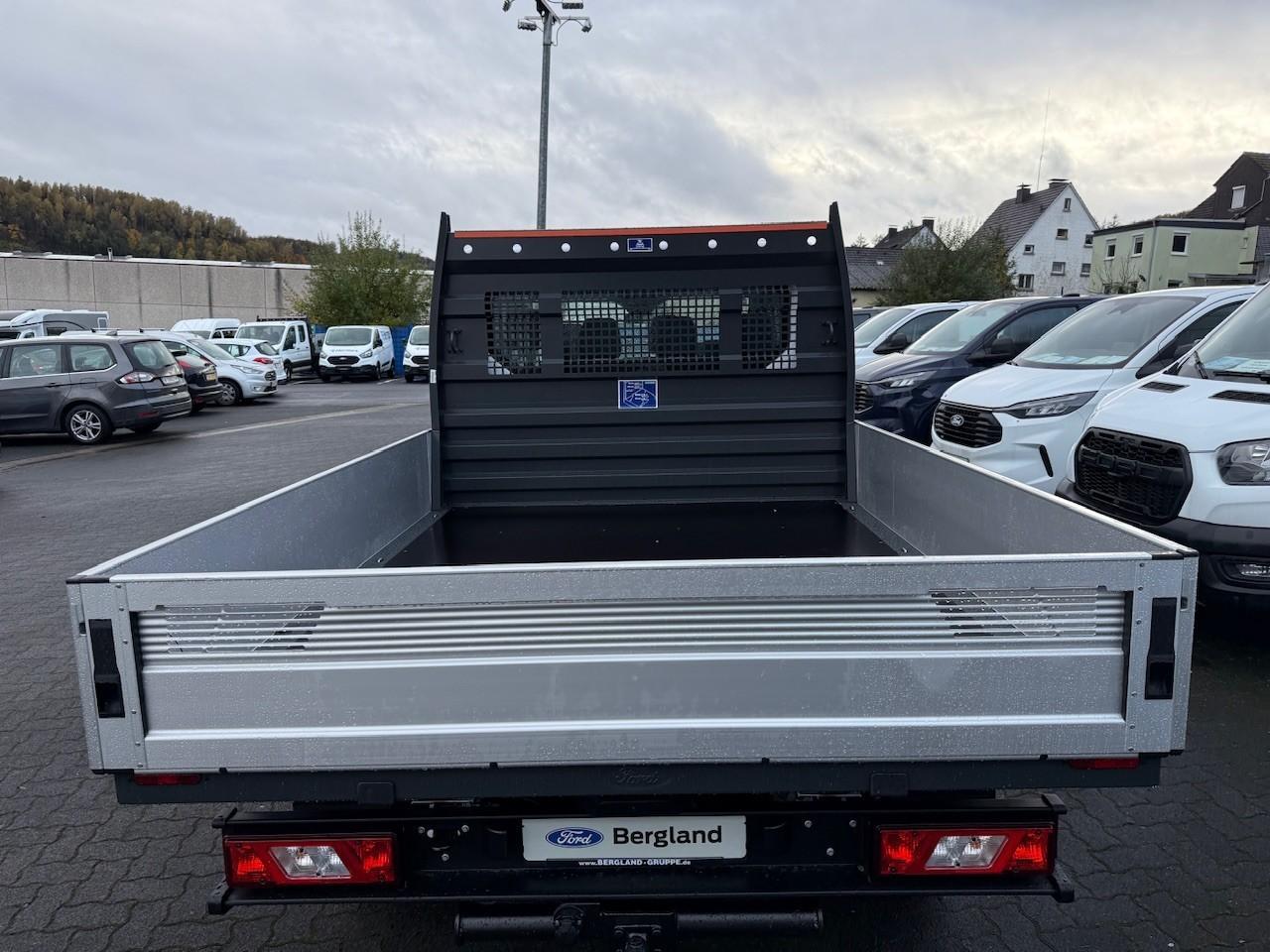 FORD DoKa Pritsche TREND 350L3 *AHK *GJR FORD DoKa Pritsche TREND 350L3 *AHK *GJR