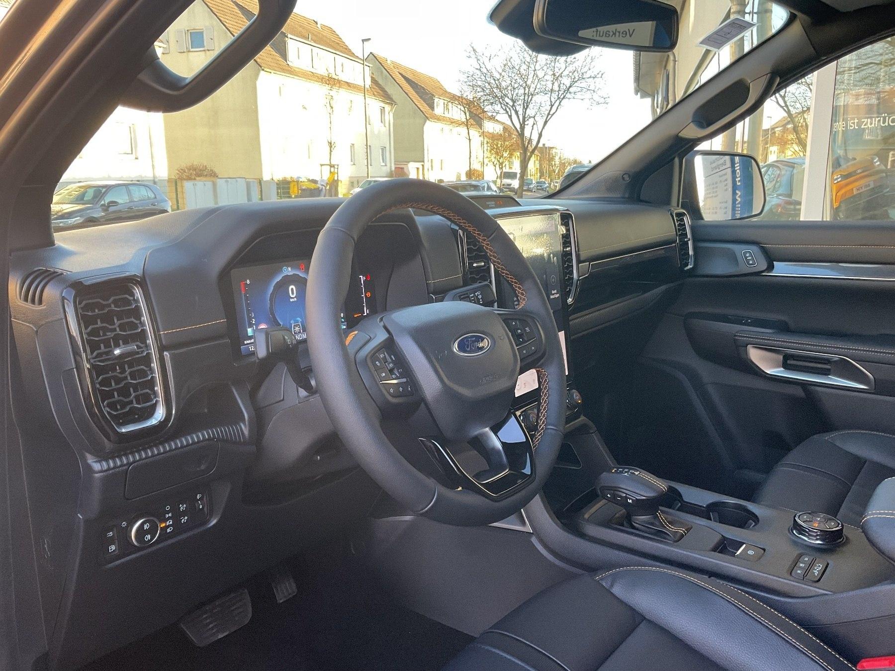 FORD Wildtrak PHEV Doppelkabine *iACC*AHK*B&O* FORD Wildtrak PHEV Doppelkabine *iACC*AHK*B&O*