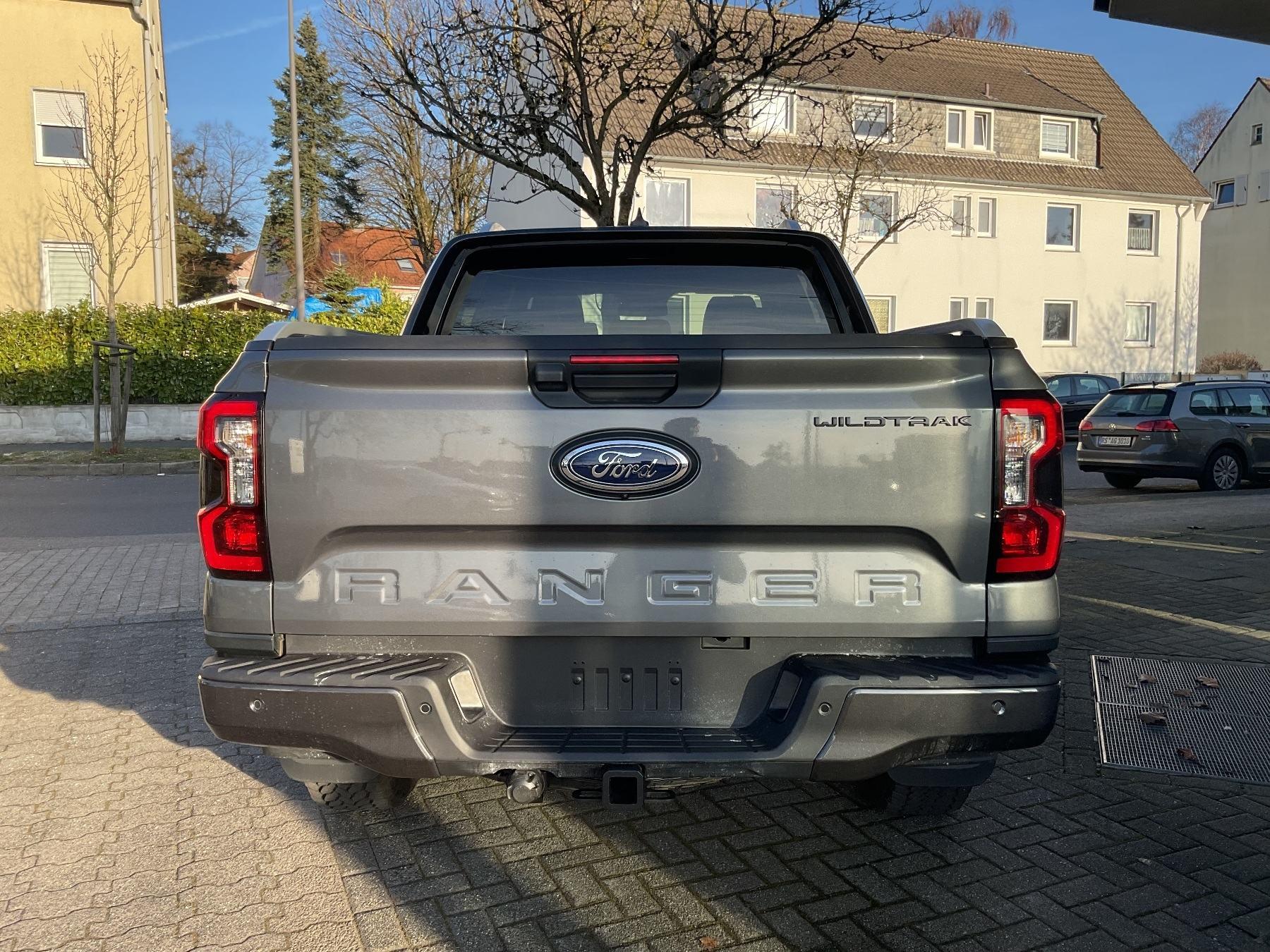 FORD Wildtrak PHEV Doppelkabine *iACC*AHK*B&O* FORD Wildtrak PHEV Doppelkabine *iACC*AHK*B&O*