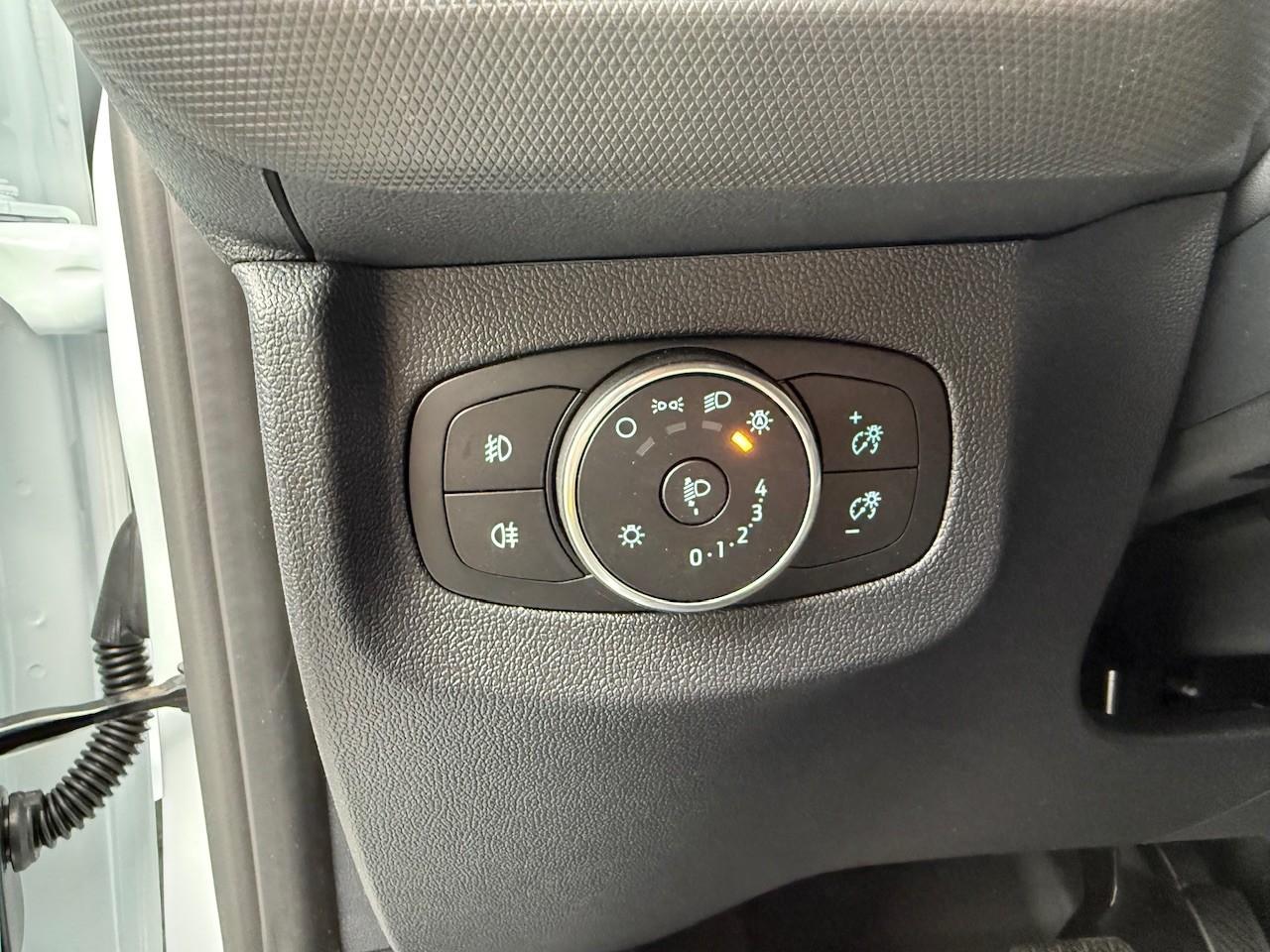 FORD Kastenwagen TREND 54 kWh 136 PS Elektro FORD Kastenwagen TREND 54 kWh 136 PS Elektro