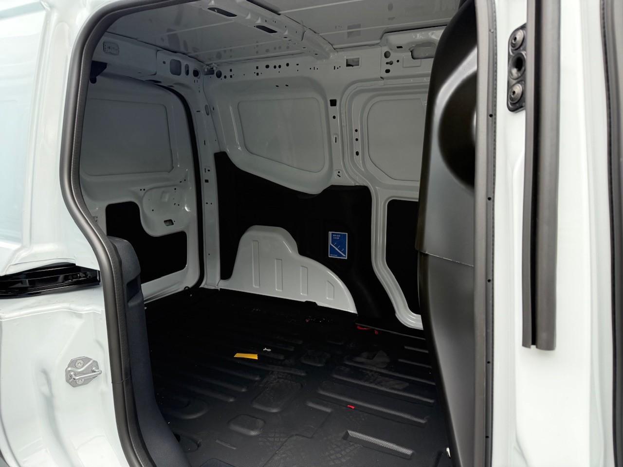 FORD Kastenwagen TREND 54 kWh 136 PS Elektro FORD Kastenwagen TREND 54 kWh 136 PS Elektro