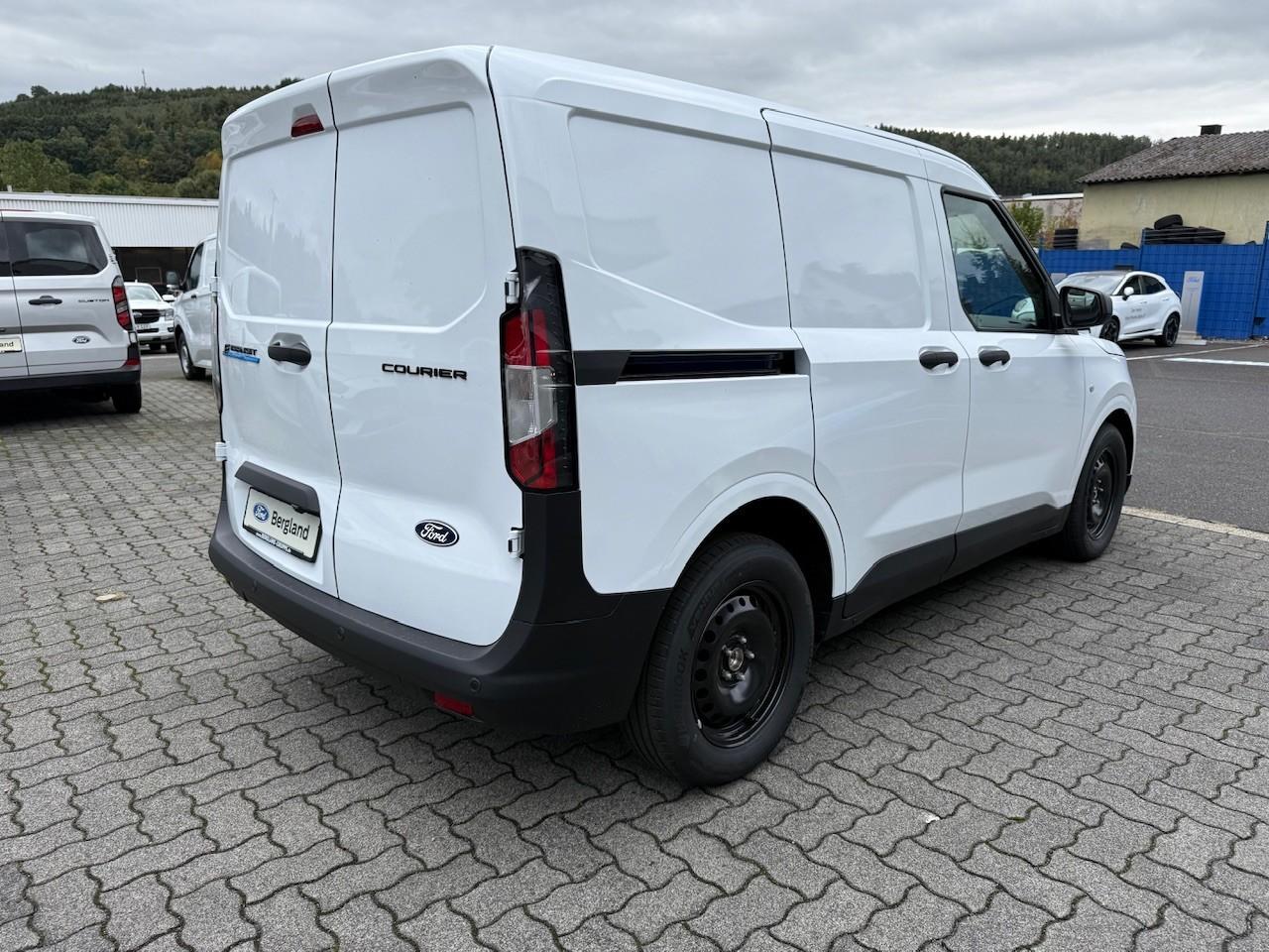 FORD Kastenwagen TREND 54 kWh 136 PS Elektro FORD Kastenwagen TREND 54 kWh 136 PS Elektro