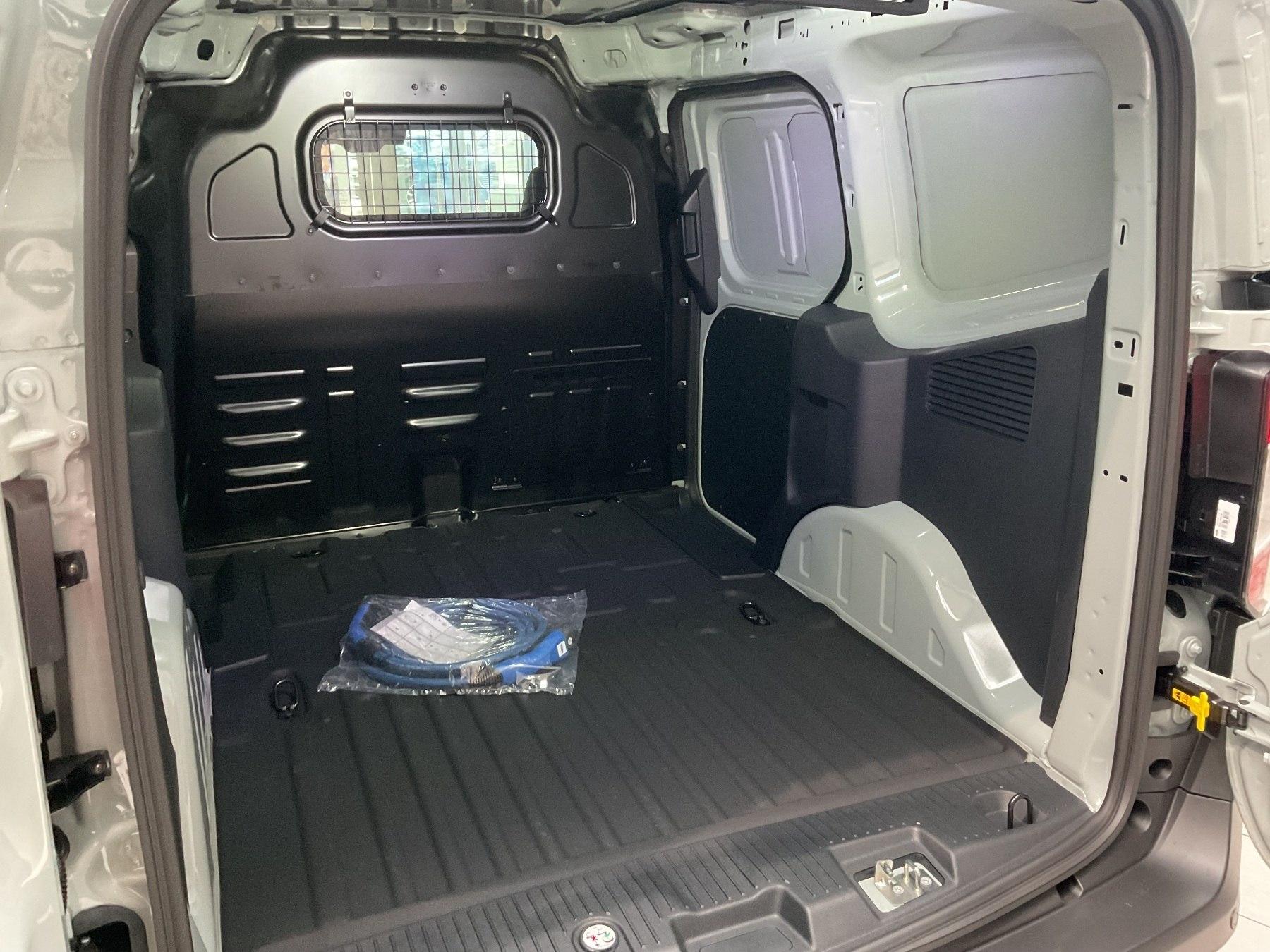 FORD BEV TREND DURCHLADE WINTERPAKET FORD BEV TREND DURCHLADE WINTERPAKET