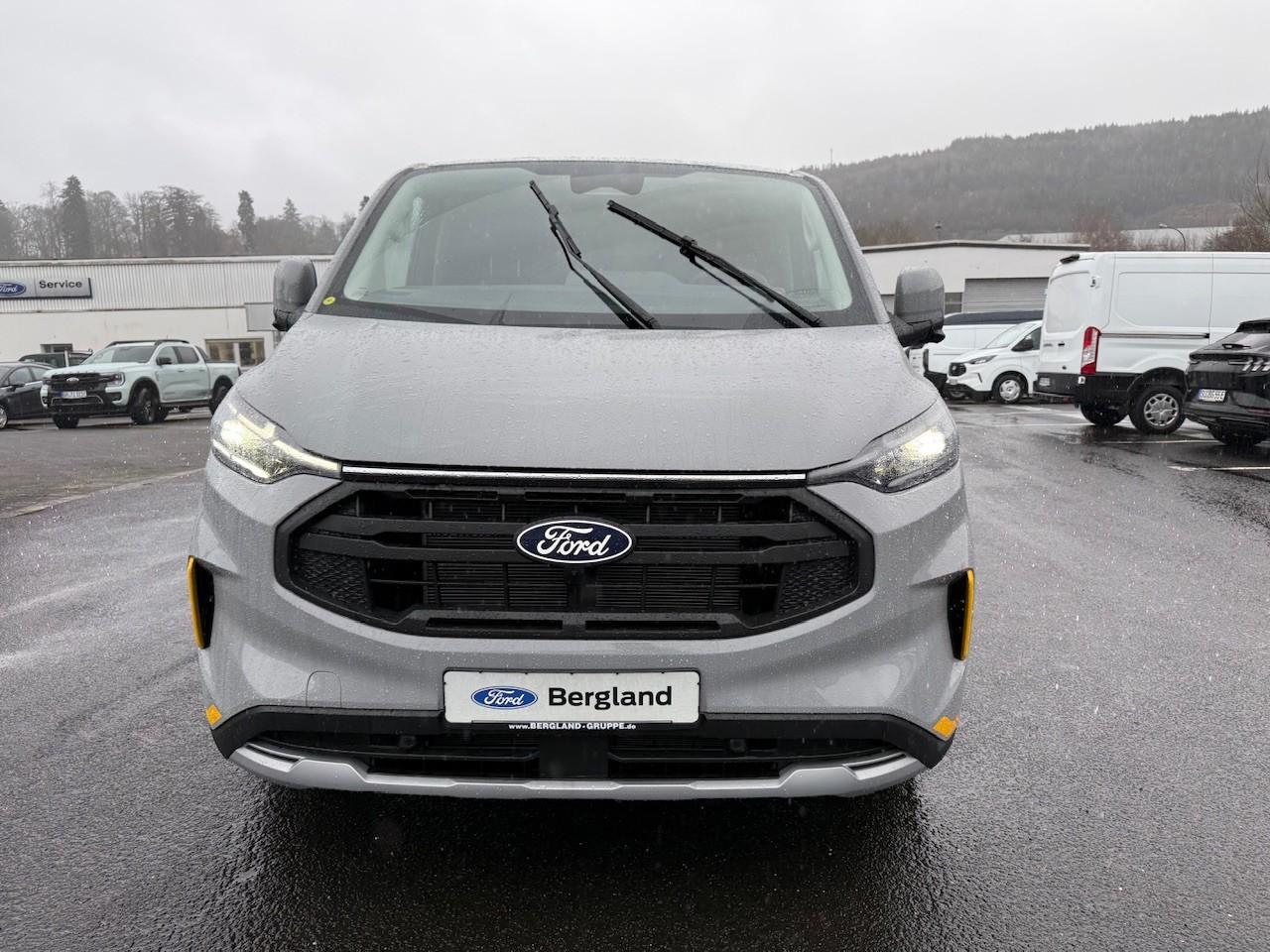 FORD TRAIL 320L1 170PS AWD Automatik Kastenwagen FORD TRAIL 320L1 170PS AWD Automatik Kastenwagen