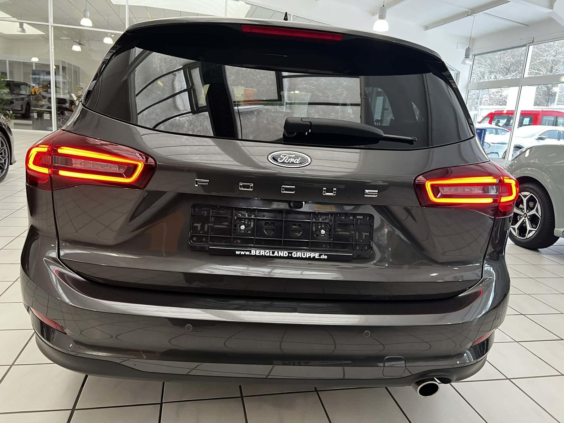 FORD Titanium Edition FORD Titanium Edition