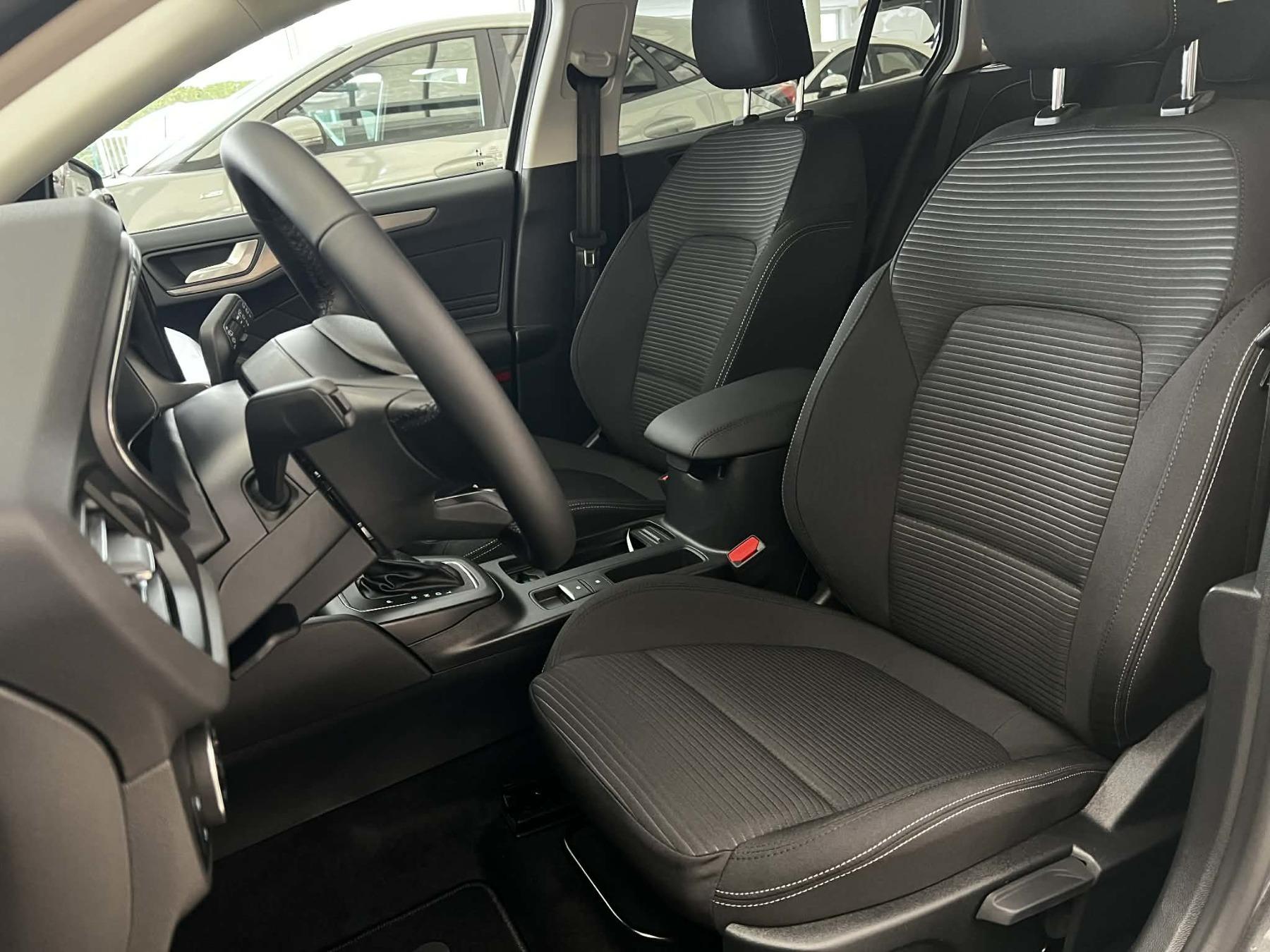 FORD Titanium Edition FORD Titanium Edition