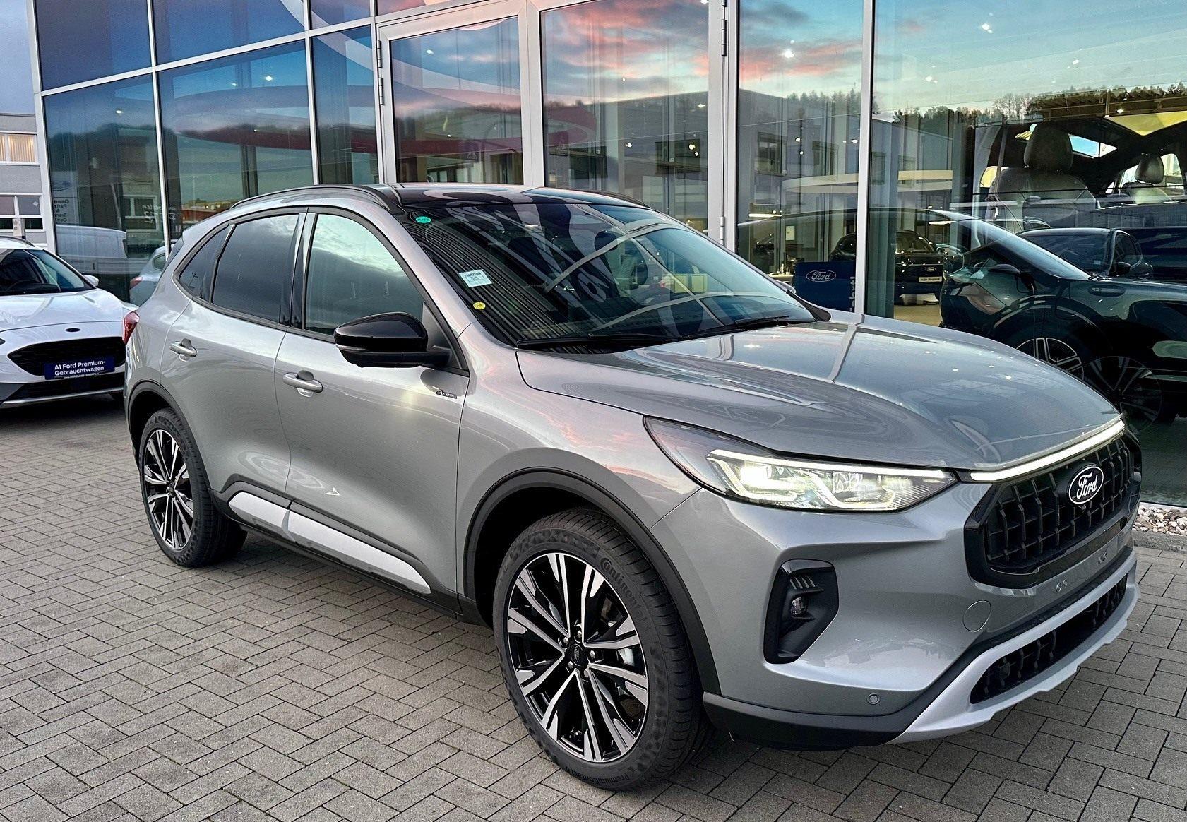 FORD Kuga Active X, AHK, Matrix LED