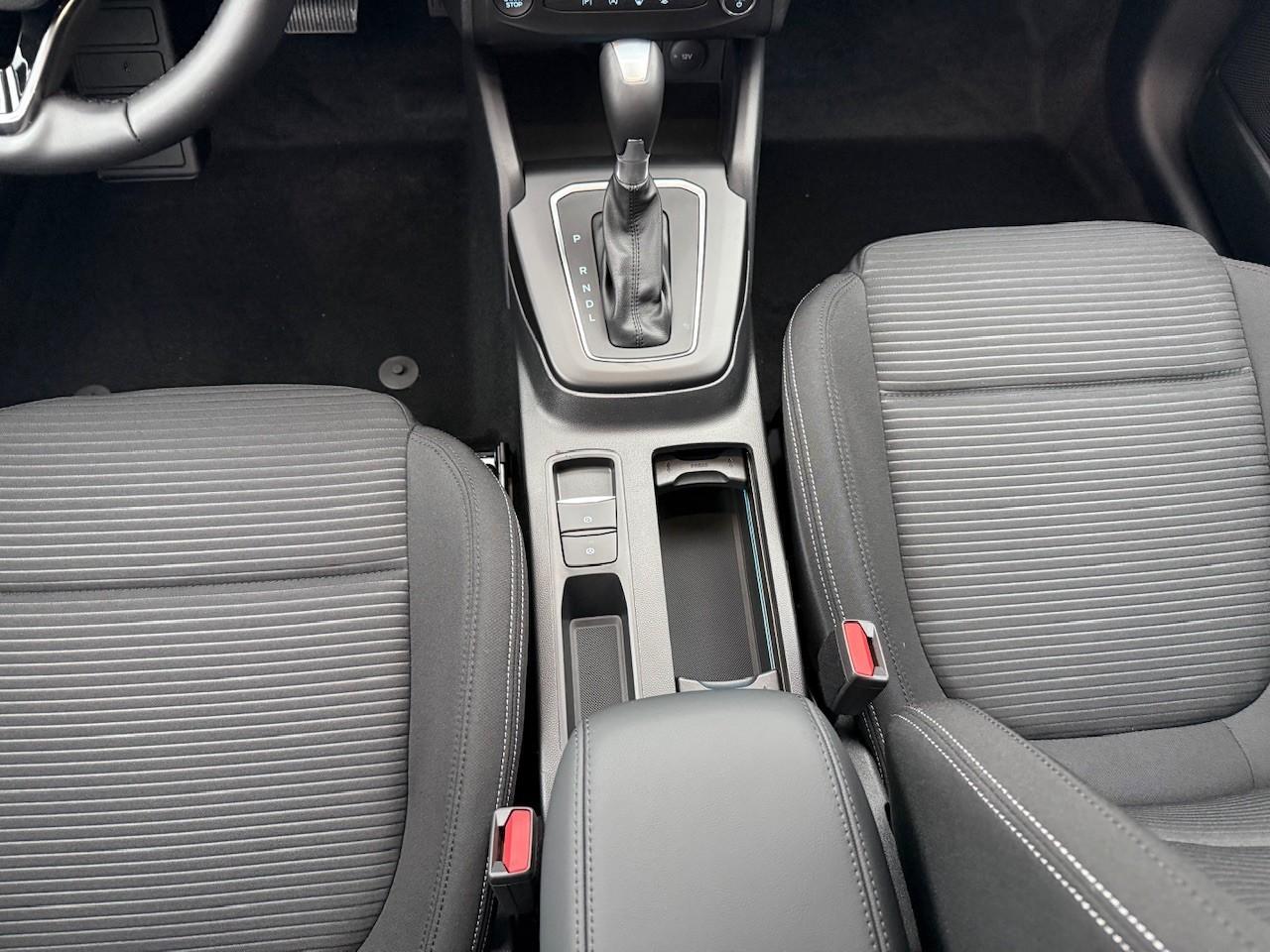 FORD TITANIUM Turnier 1.0l 155PS MHEV Automatik FORD TITANIUM Turnier 1.0l 155PS MHEV Automatik