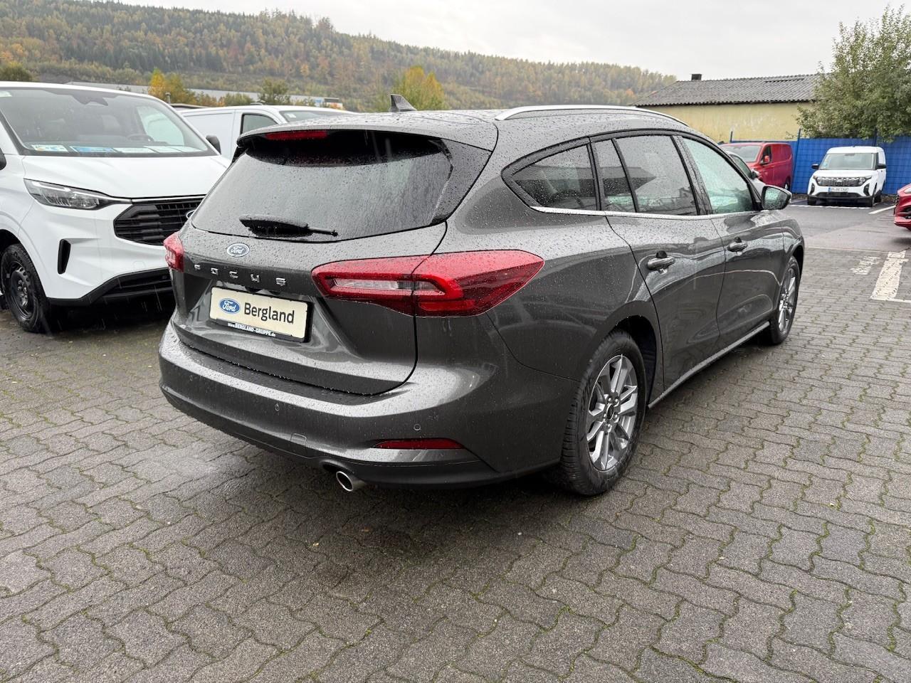 FORD TITANIUM Turnier 1.0l 155PS MHEV Automatik FORD TITANIUM Turnier 1.0l 155PS MHEV Automatik