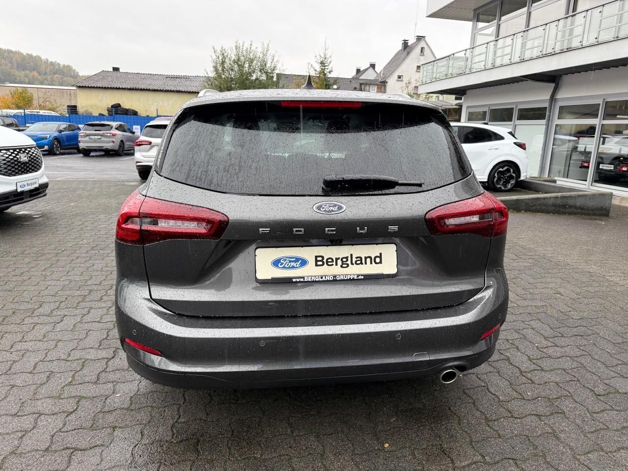 FORD TITANIUM Turnier 1.0l 155PS MHEV Automatik FORD TITANIUM Turnier 1.0l 155PS MHEV Automatik