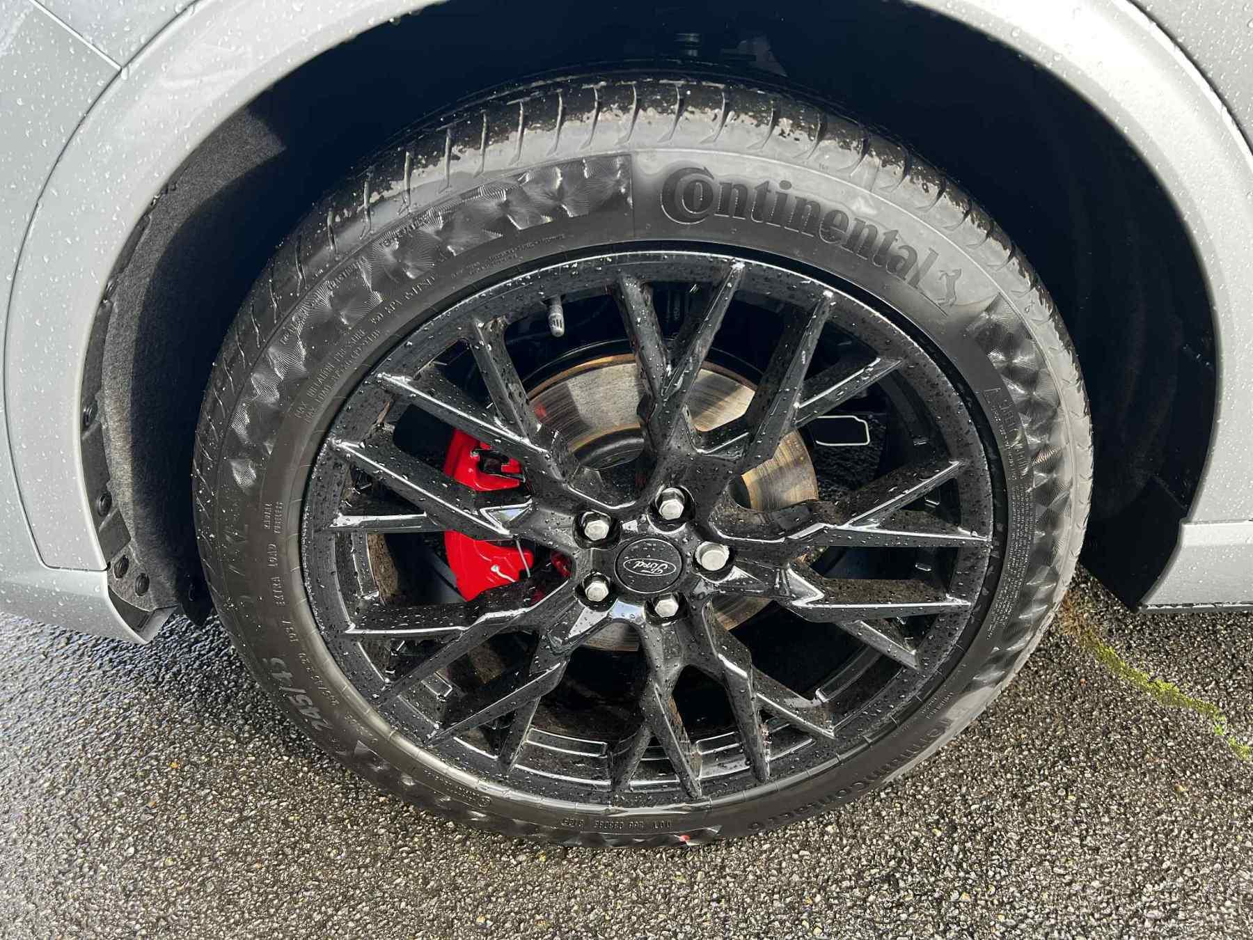 FORD ST-Line X FORD ST-Line X