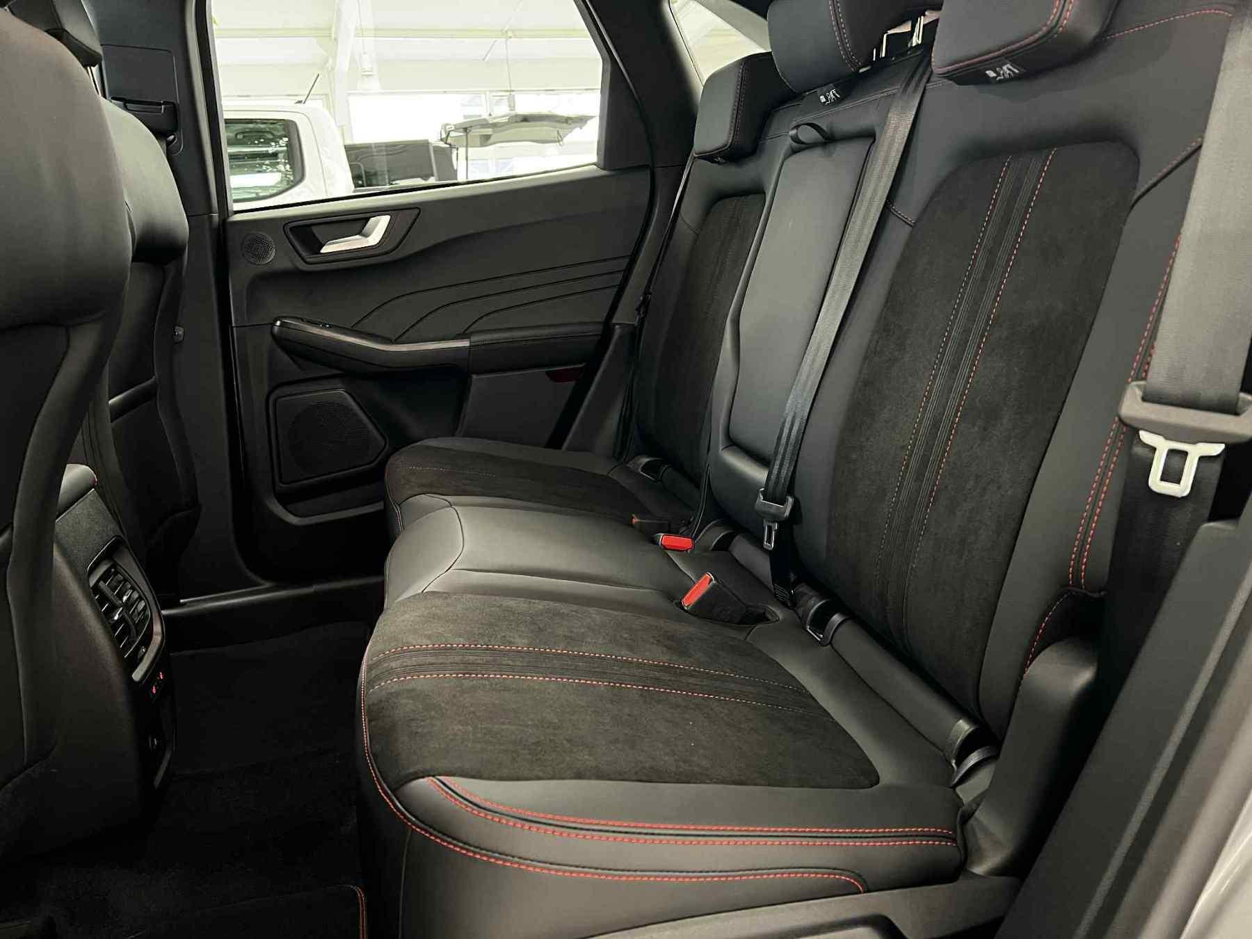 FORD ST-Line X FORD ST-Line X