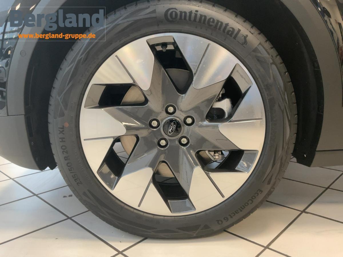 FORD PREMIUM AWD FORD PREMIUM AWD