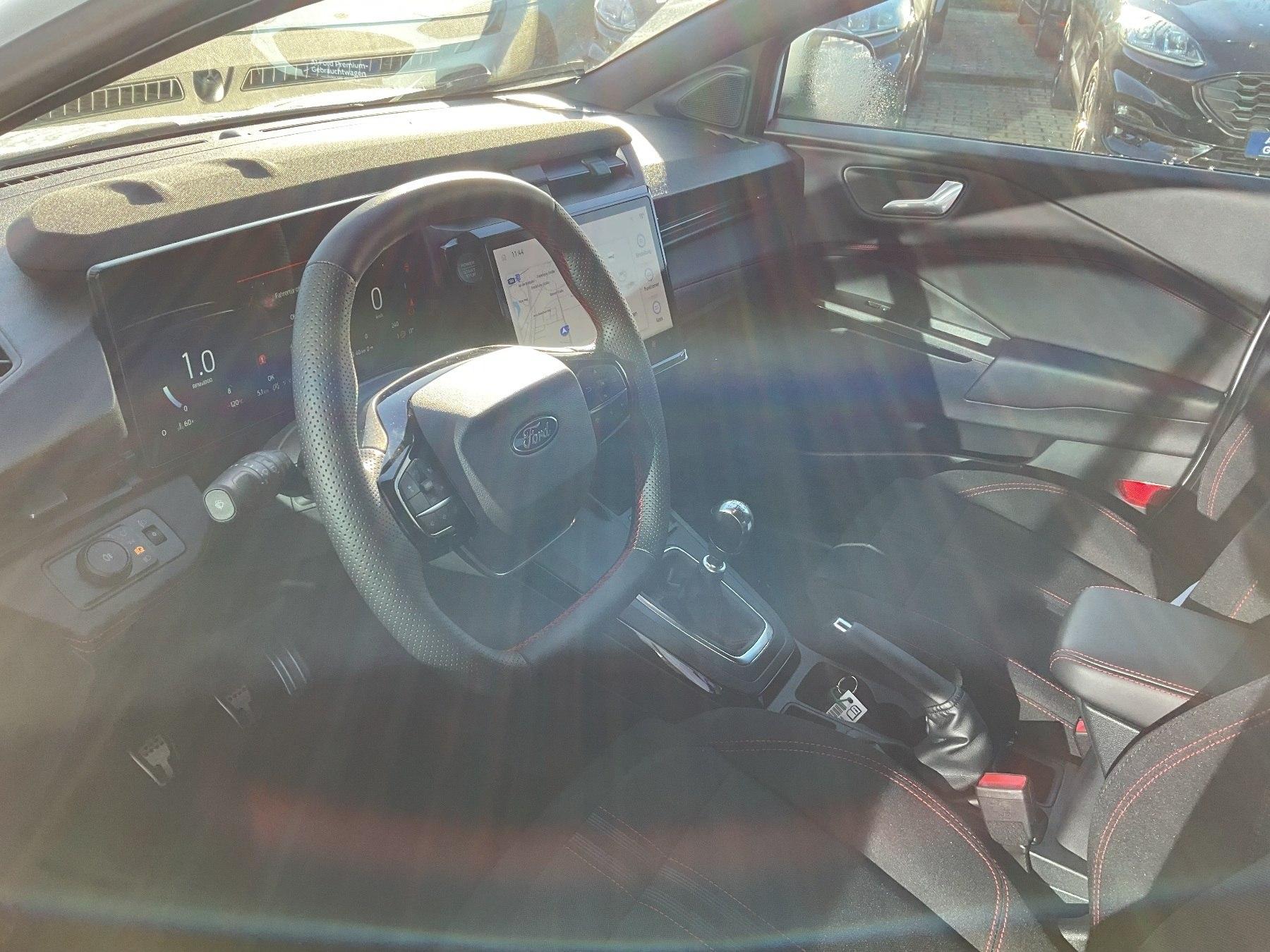 FORD ST-LINE *Fahrer-Assistenz-Paket FORD ST-LINE *Fahrer-Assistenz-Paket