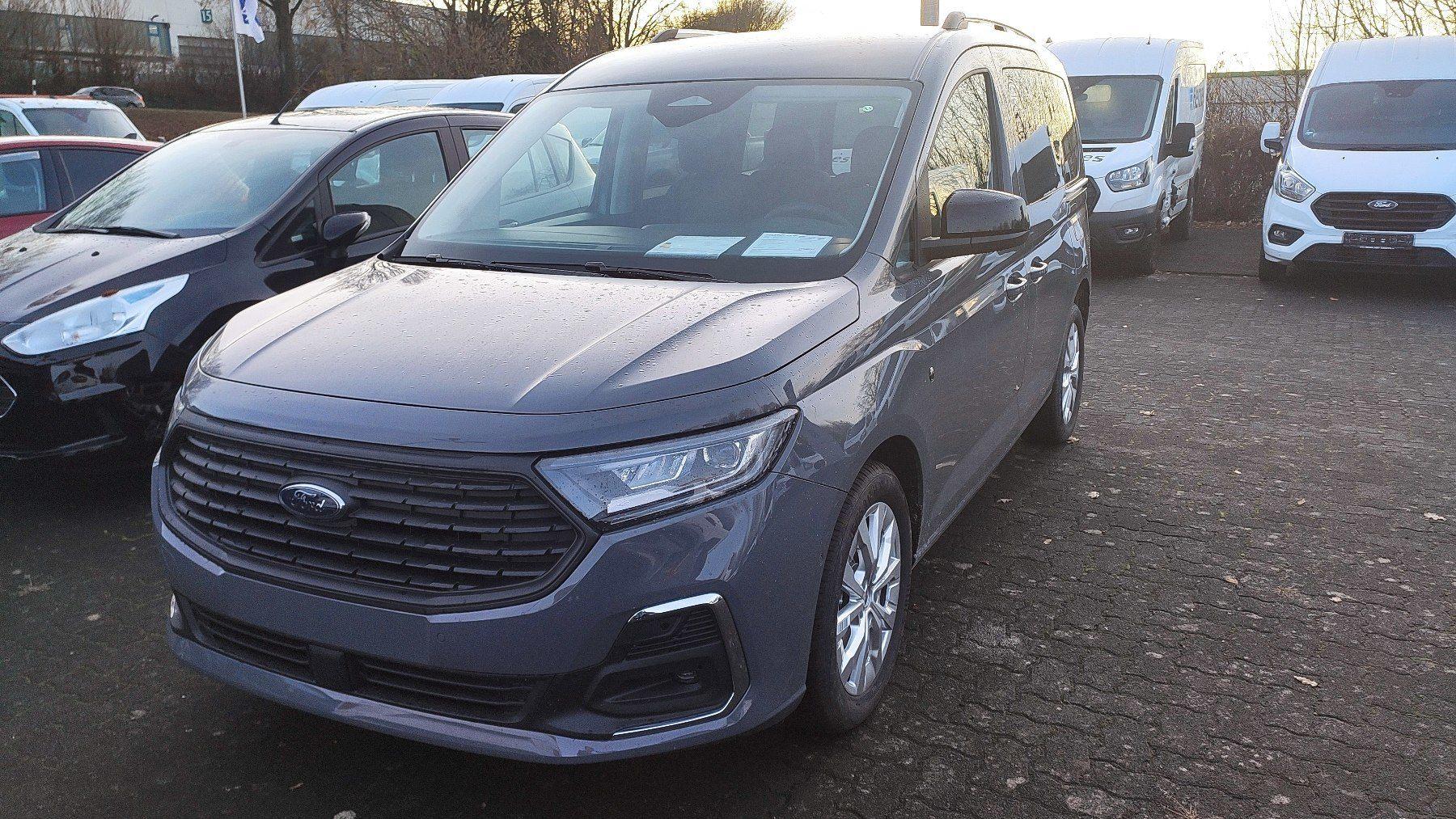 FORD TITANIUM 115PS DC7 FWD