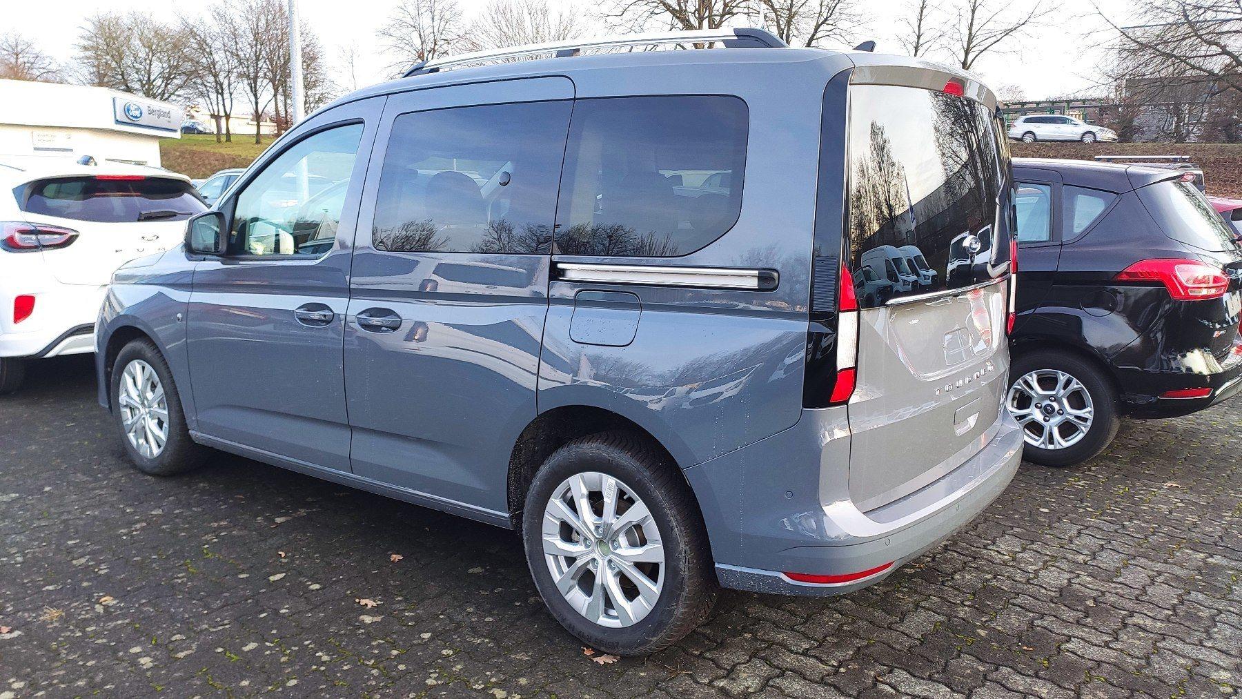 FORD TITANIUM 115PS DC7 FWD FORD TITANIUM 115PS DC7 FWD