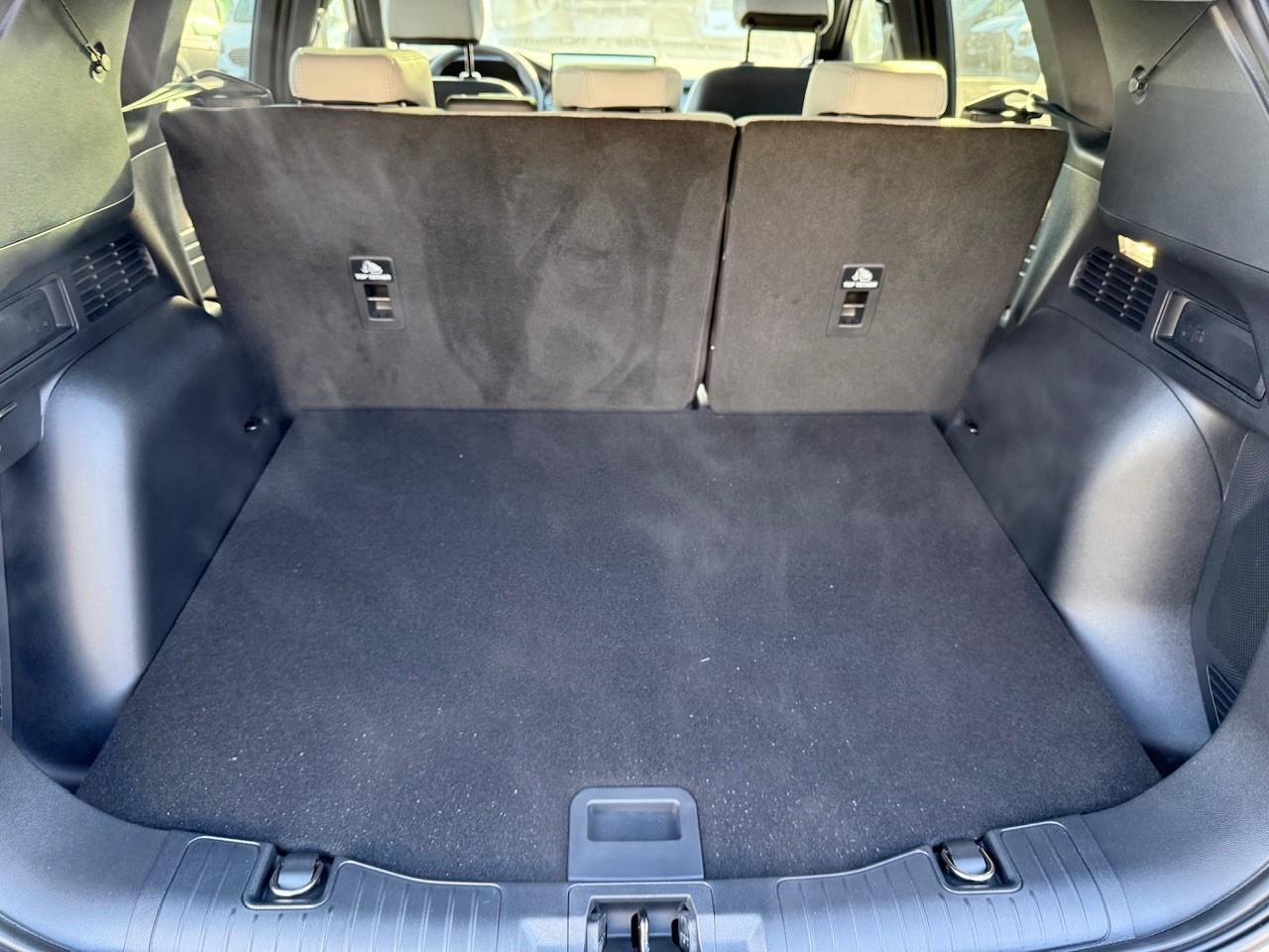 FORD SOUND EDITION 2.5L HEV 180PS Automatik FORD SOUND EDITION 2.5L HEV 180PS Automatik